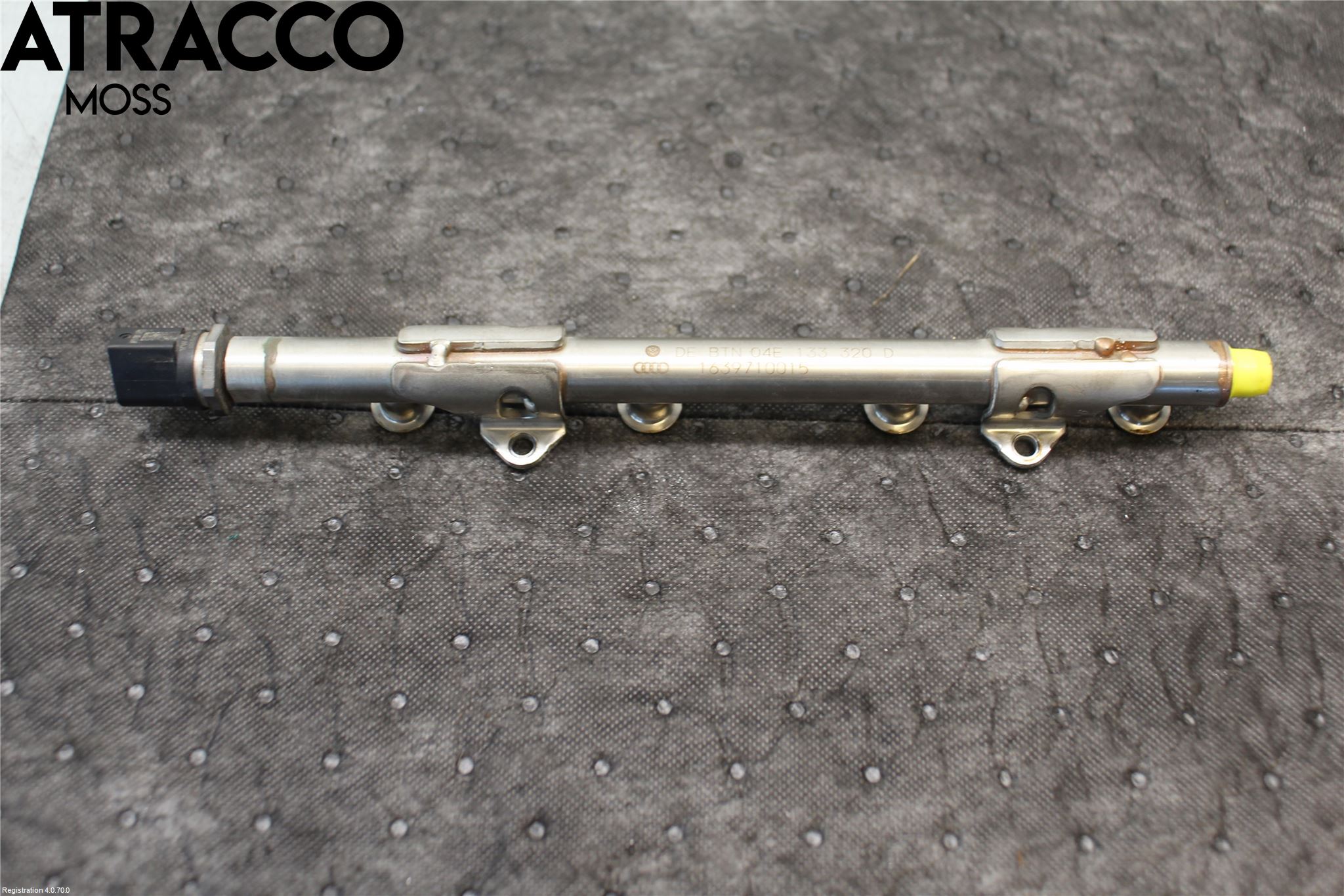 Volkswagen VW TIGUAN 16-24 Inns Drivstoffordeler-Galleri