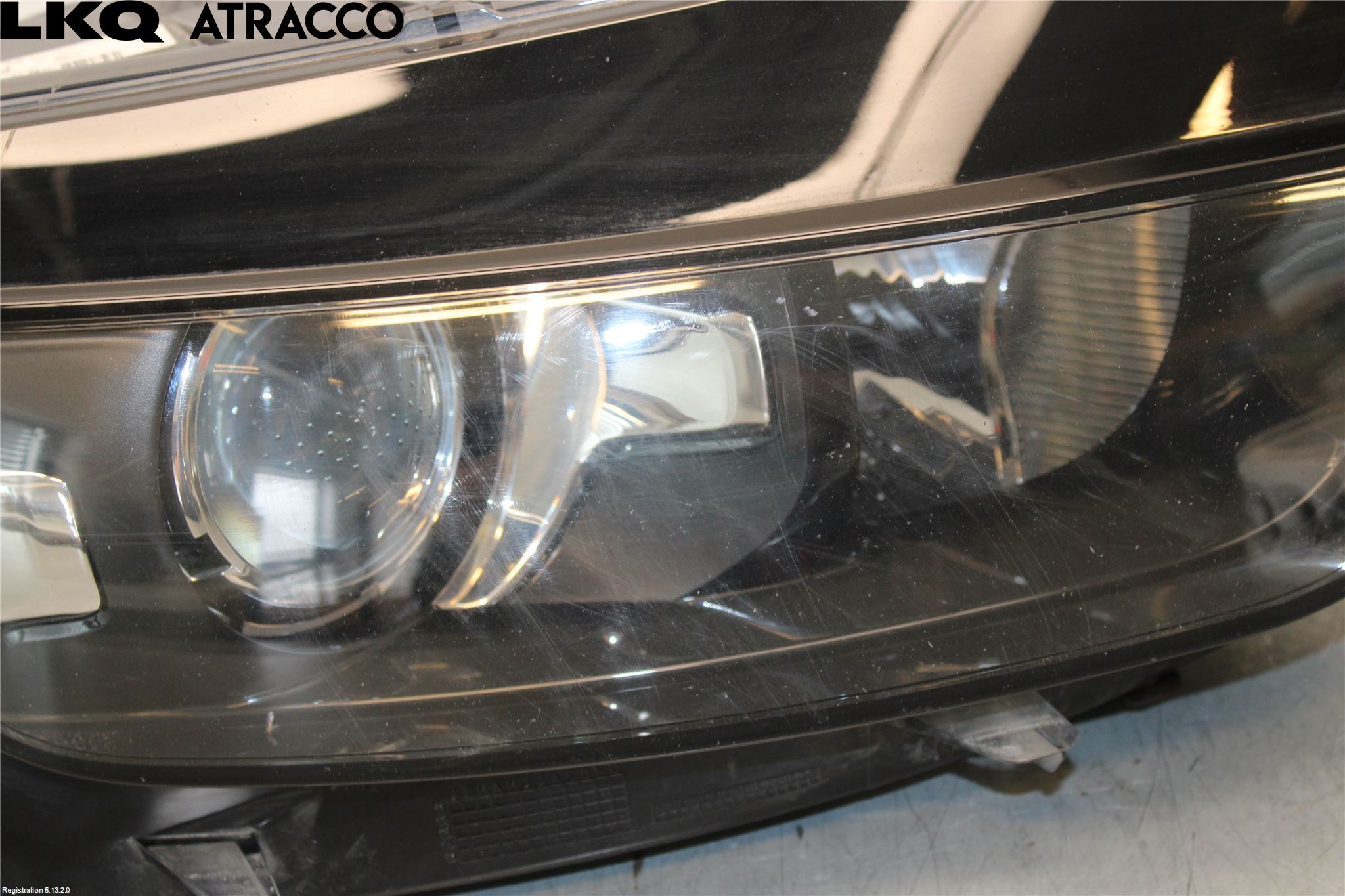 Citroen C4 GRAND PICASSO 14-18 Frontlykt Høyre