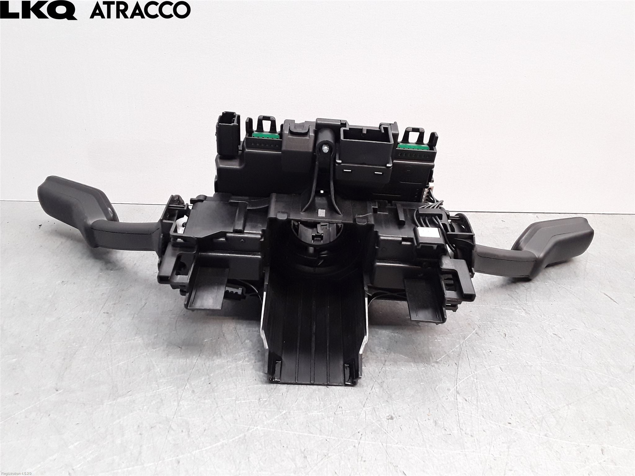 Volkswagen VW GOLF / E-GOLF VII 13-20 Bryter Ratt Kombi H Og V