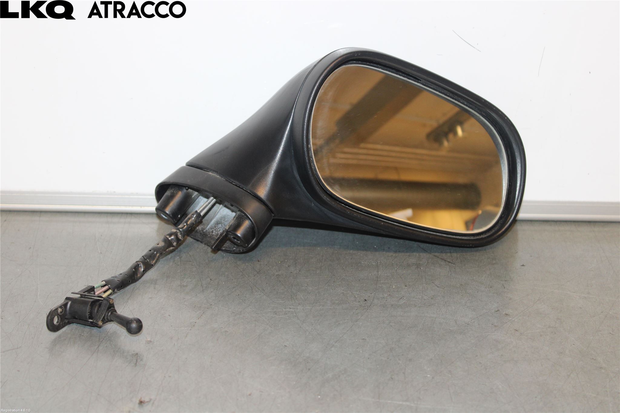 Mitsubishi CARISMA 96-99 Speil H M-El Justering