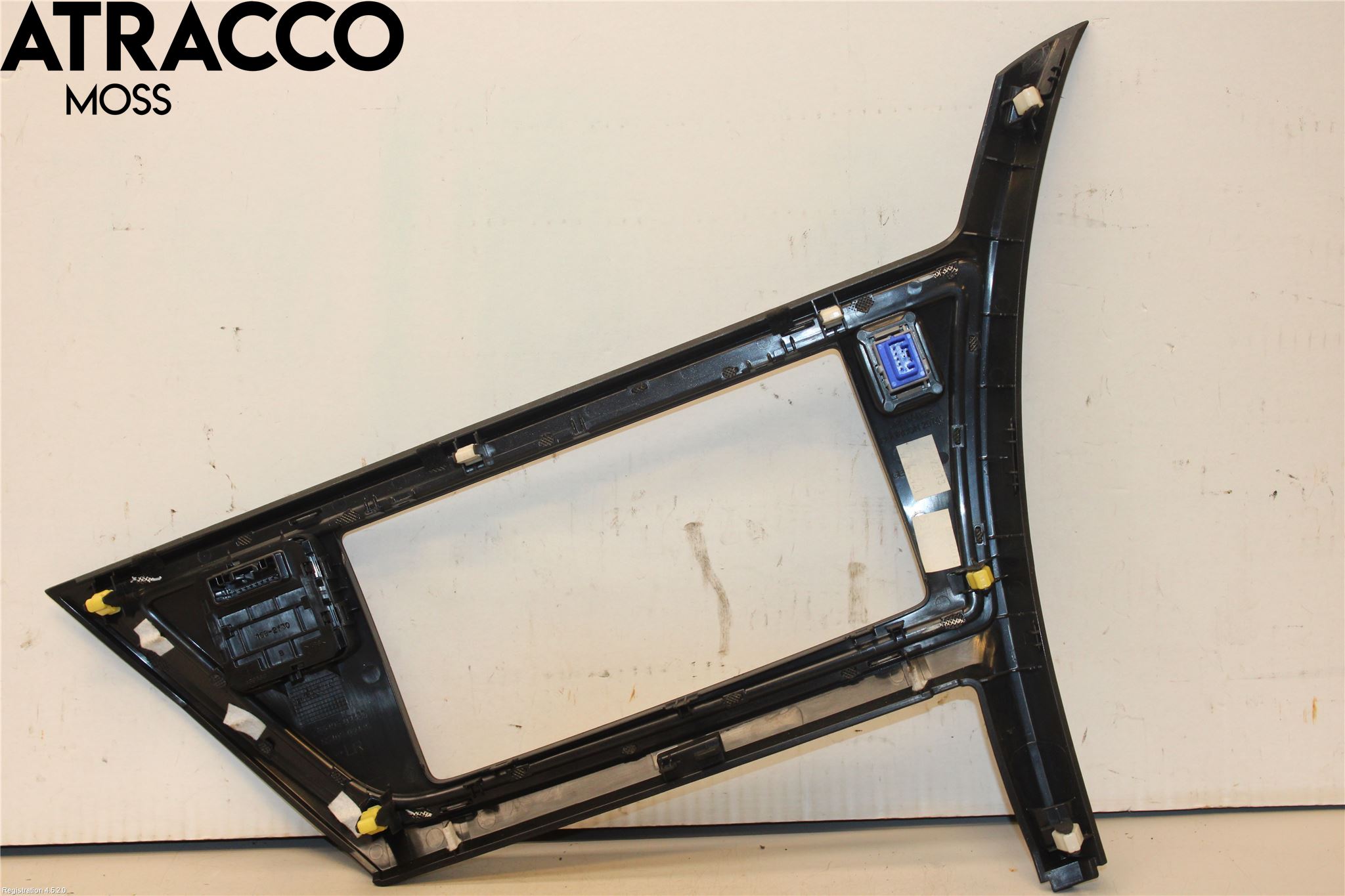 Toyota AURIS 13-19 Innr Dekor Instrbord