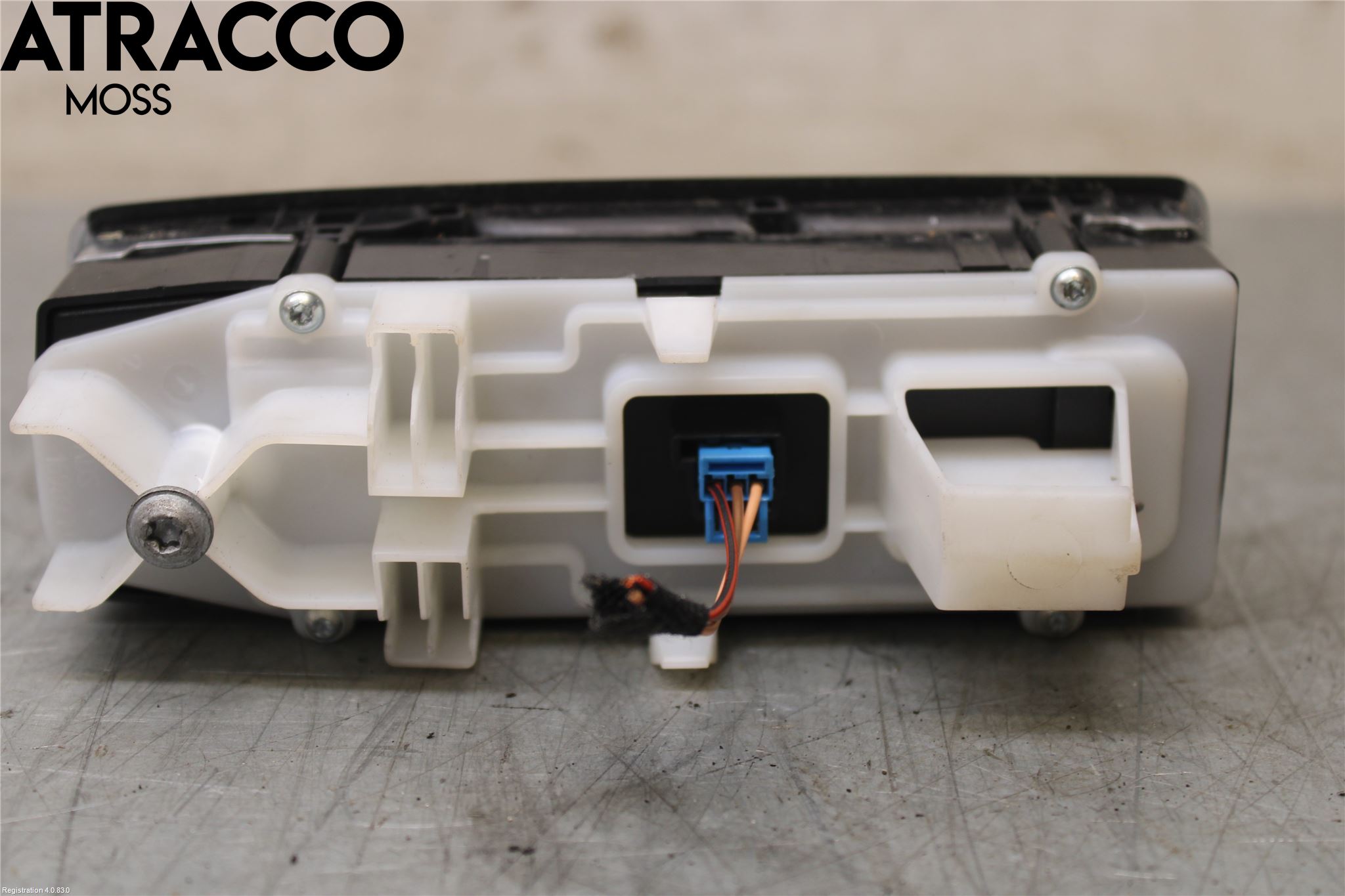 Mercedes-Benz MB E-KLASS (W212) 09-16 Bryter Vindusheis