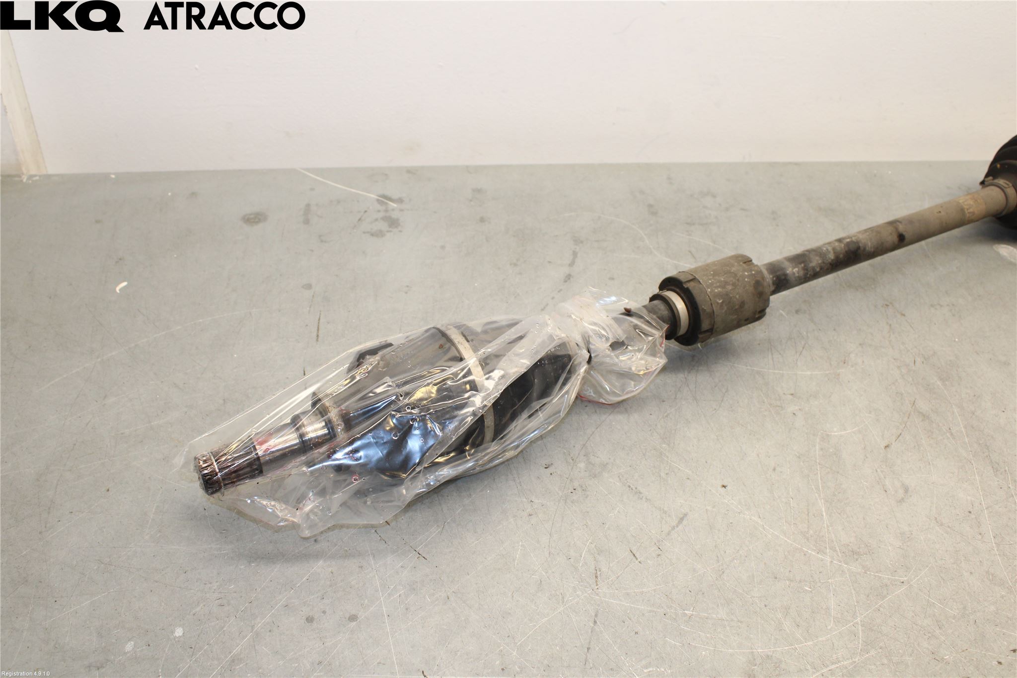 Toyota YARIS XP130 15-20 Drivaksel Foran Kompl Venstre