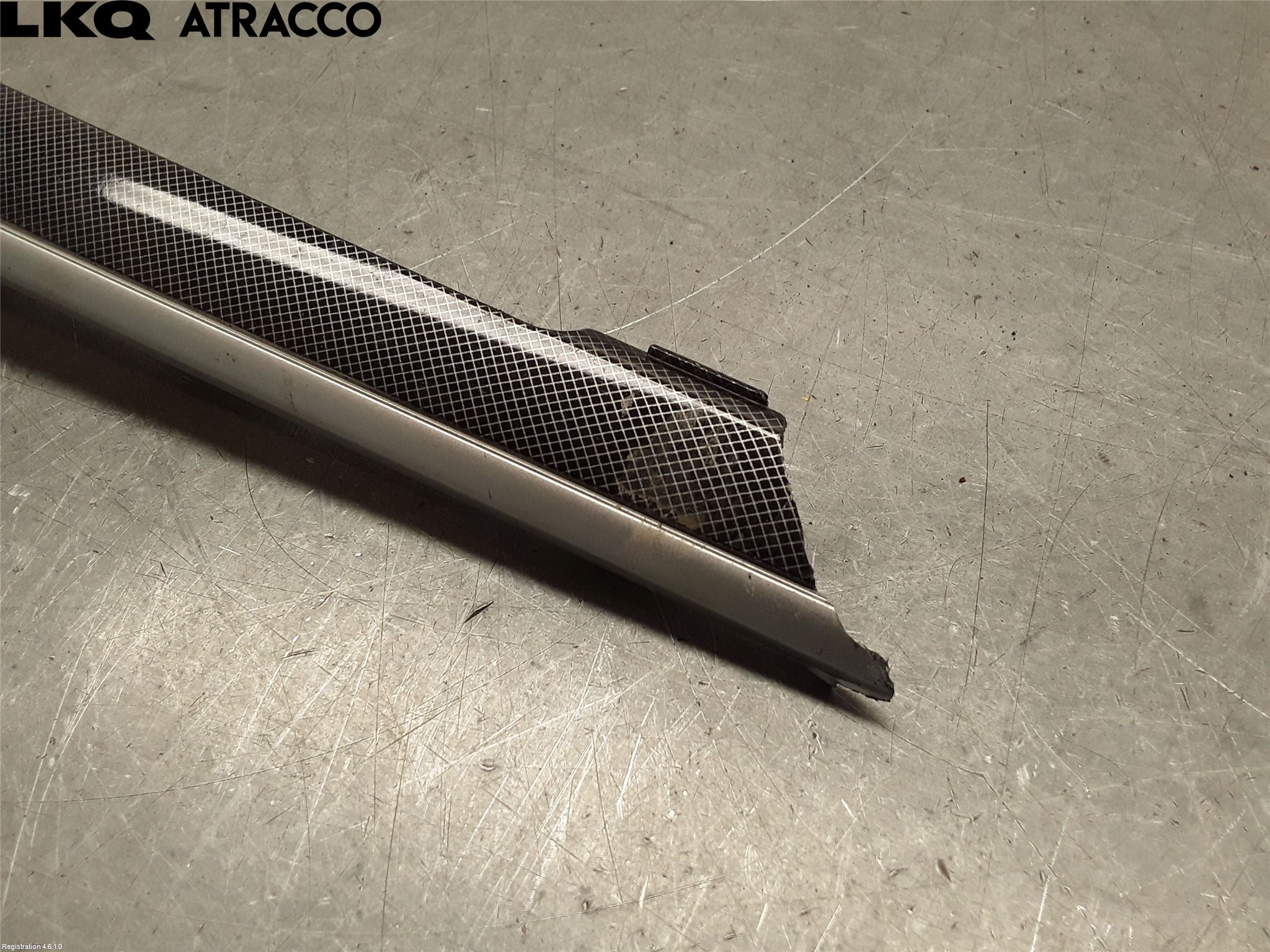 Maxus E-DELIVER9 22- Dashbord Kanal - Dyse