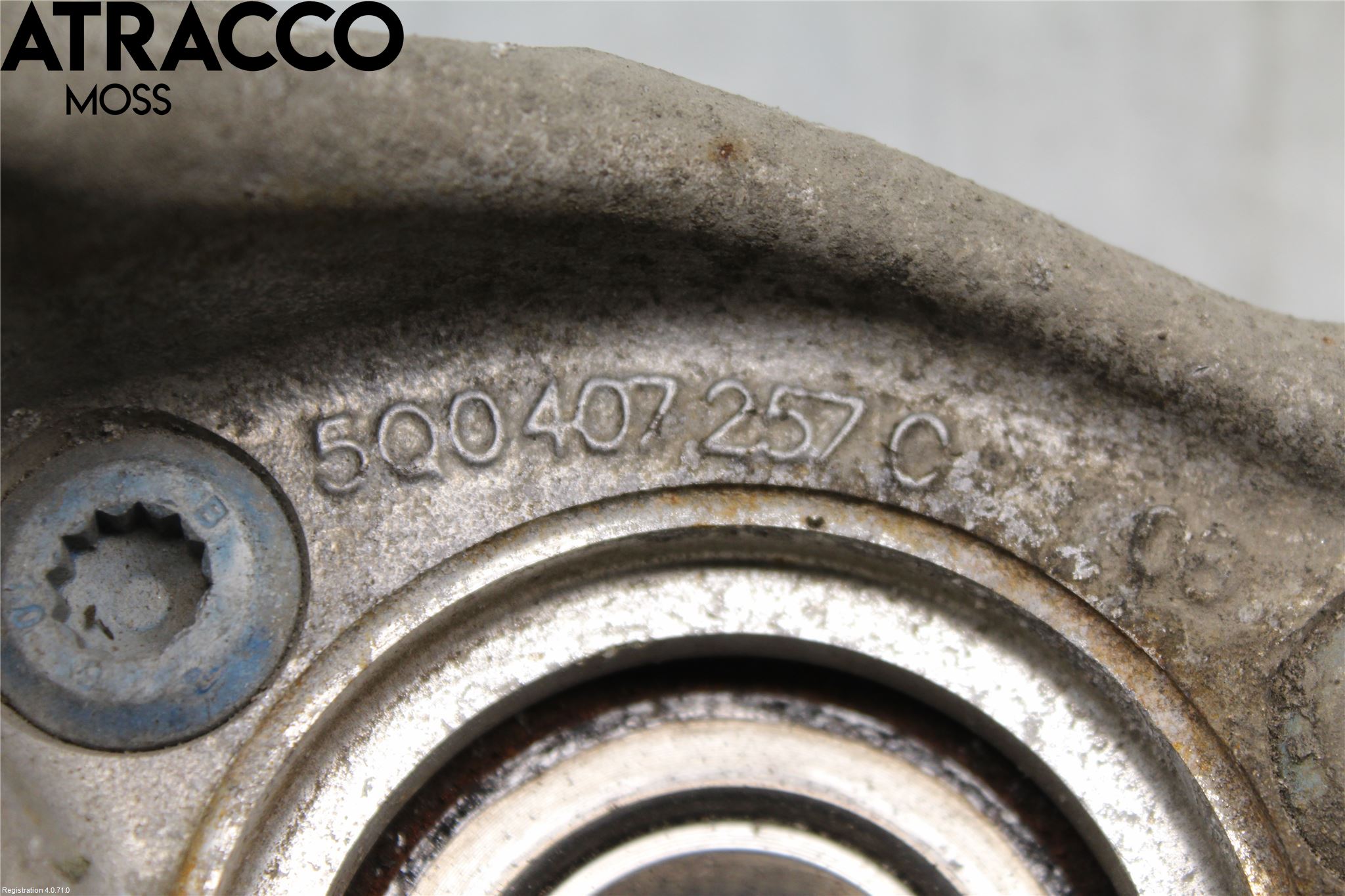 Volkswagen VW TIGUAN 16-24 Spindel Vf