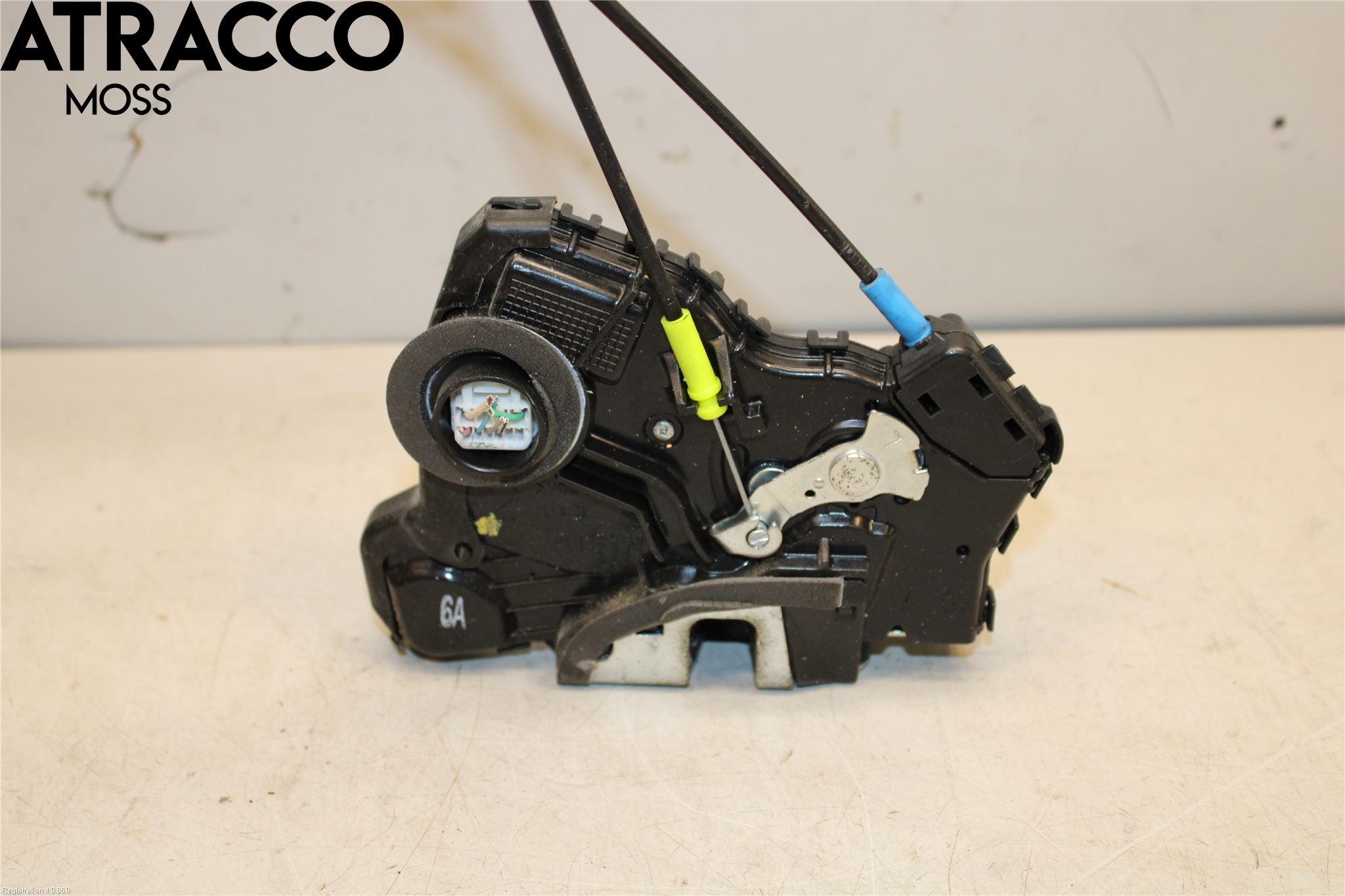 Toyota AVENSIS 09-15 Dørlås - Låsekasse