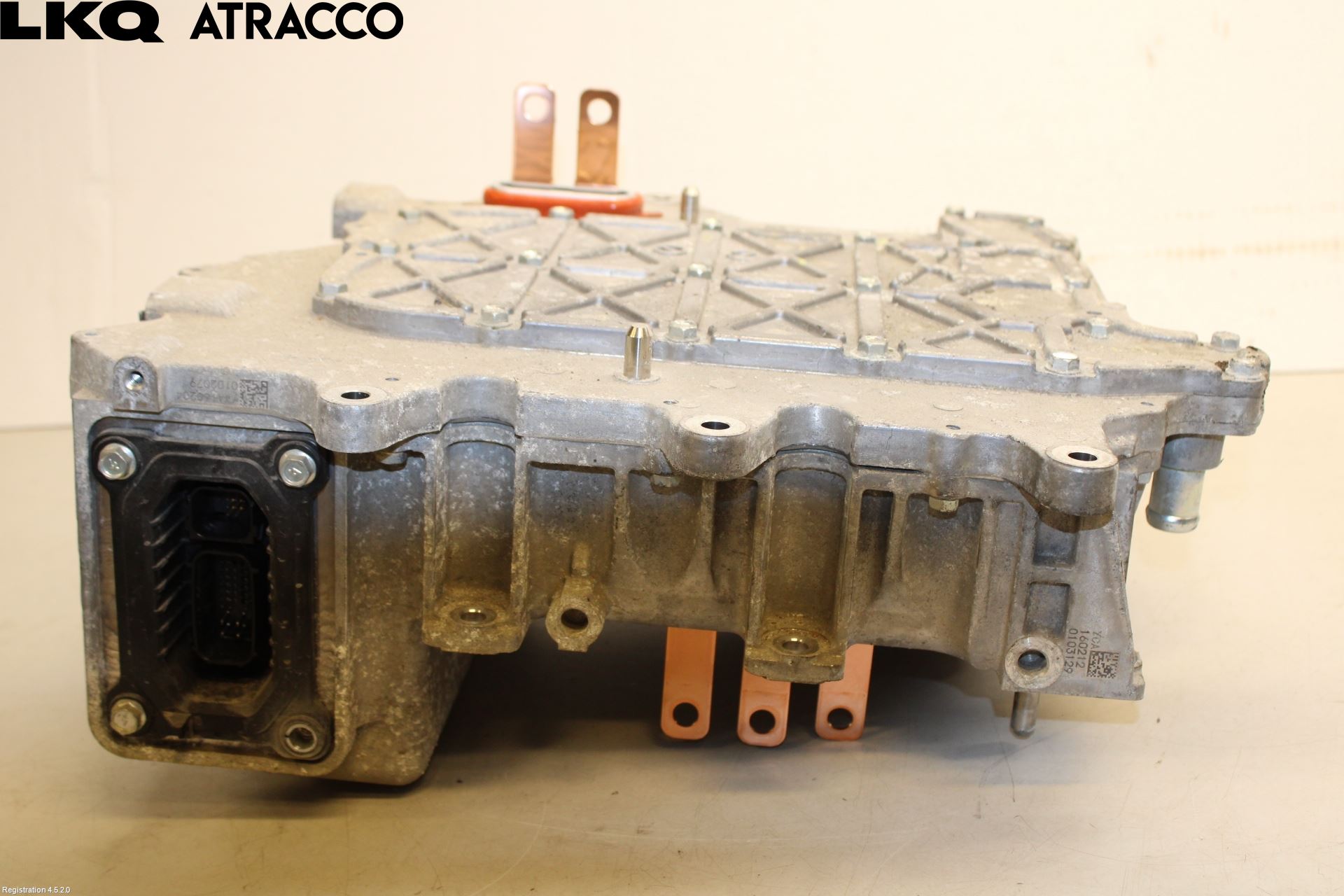 Nissan LEAF 11-17 Inverter 12-)220V