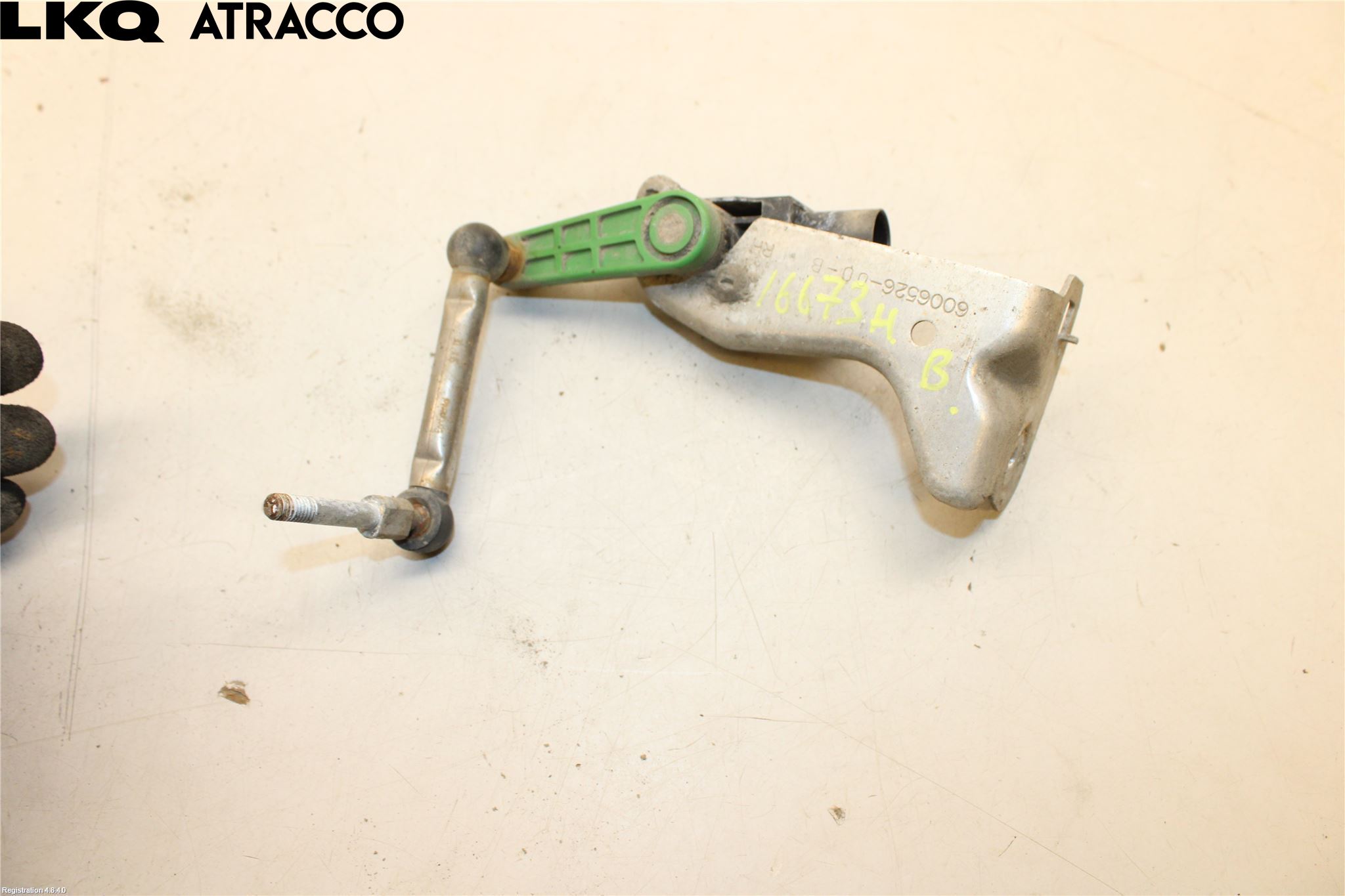 Tesla MODEL S 13- Nivåreg Sensor