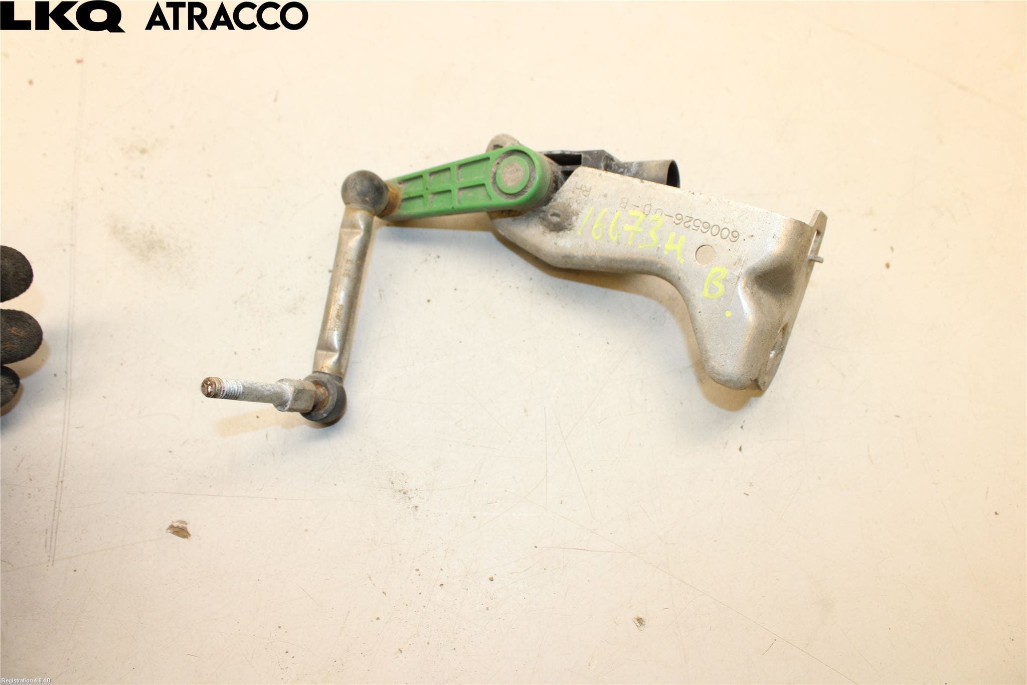 Tesla MODEL S 13- Nivåreg Sensor