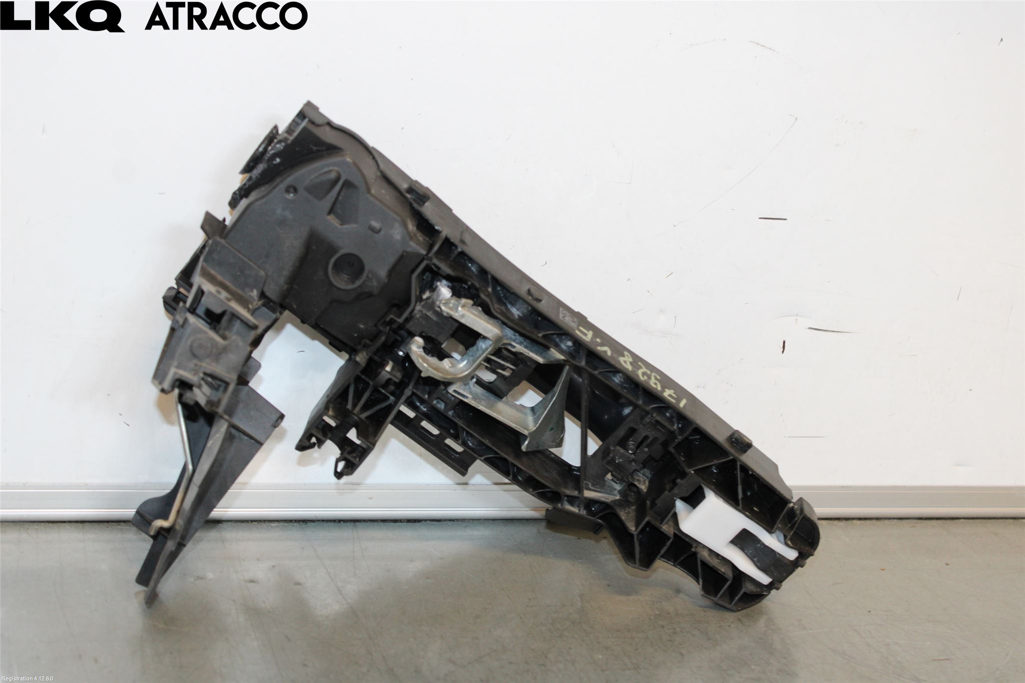 Mercedes-Benz MB C-KLASS (W205) 14-21 Dørhandtak Ytre Venstre