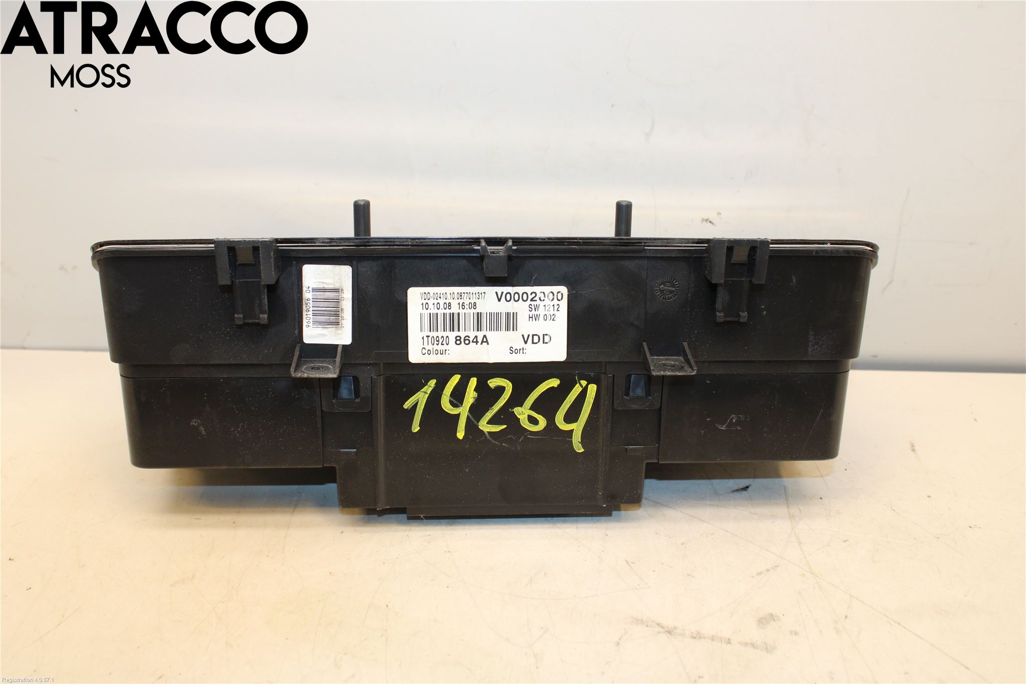 Volkswagen VW TOURAN 03-10 Instr Kombinert