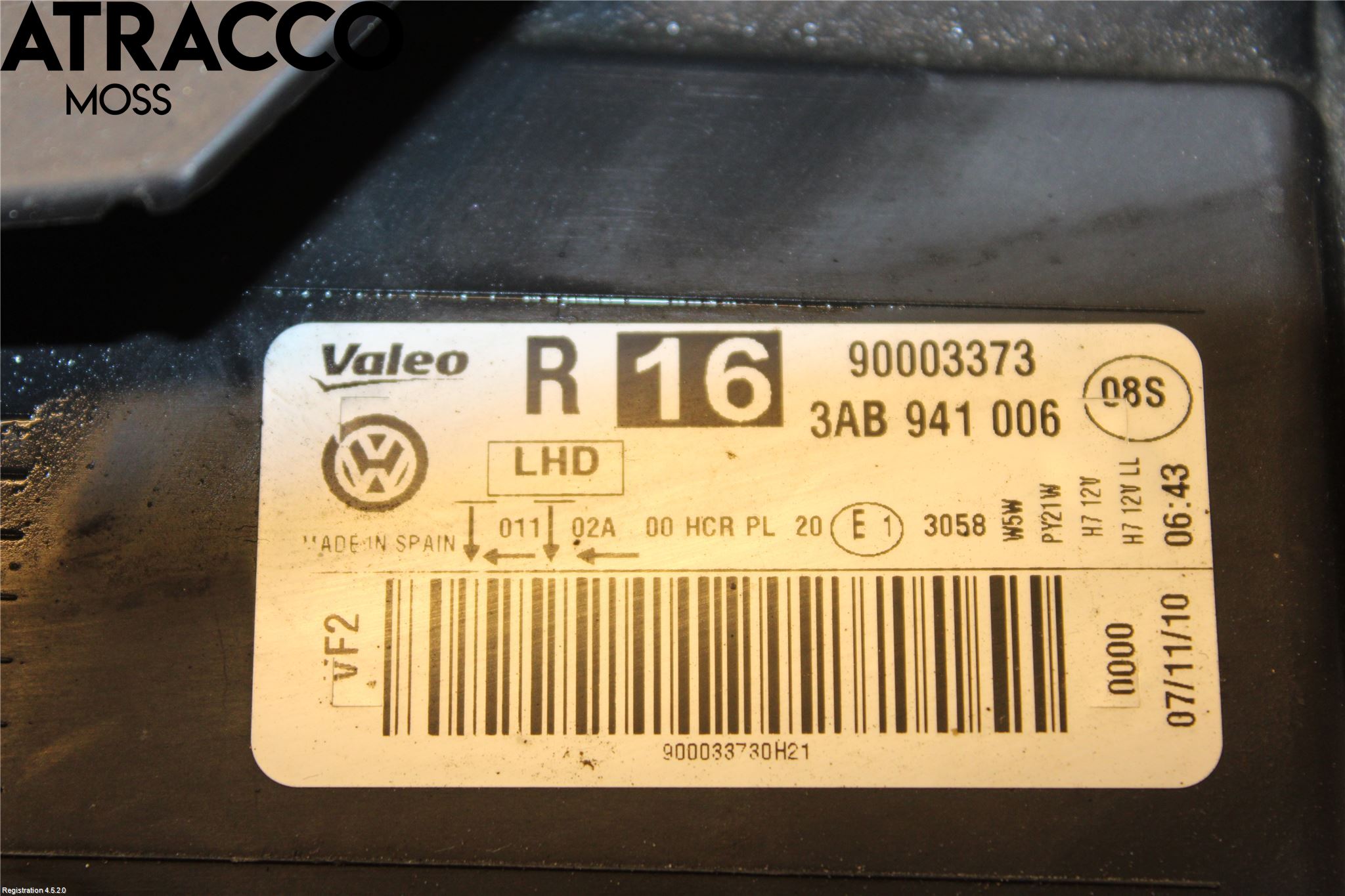 Volkswagen VW PASSAT 11-14 Frontlykt Høyre