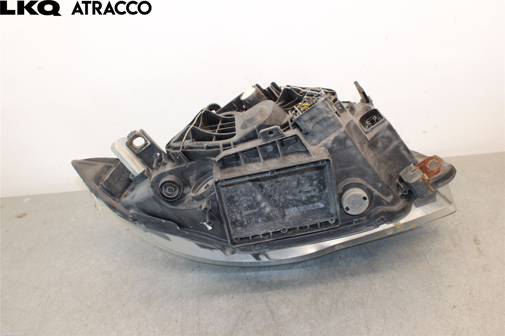 BMW 1 E87/81 5D/3D 03-11 Frontlykt Venstre