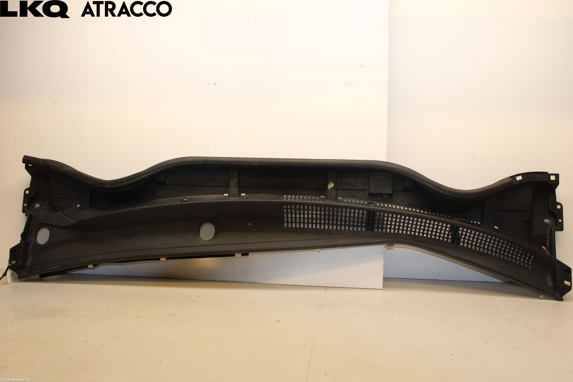 Toyota AURIS 13-19 Visker Deksel-Grill-Under Frr