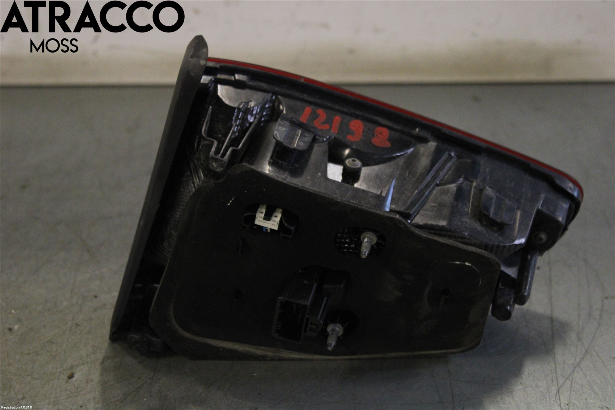 Volkswagen VW GOLF / E-GOLF VII 13-20 Baklykt Venstre  På Luke(Indre