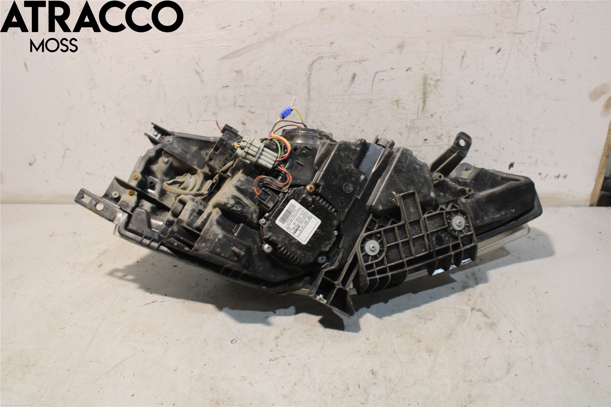 Nissan LEAF 11-17 Frontlykt Venstre