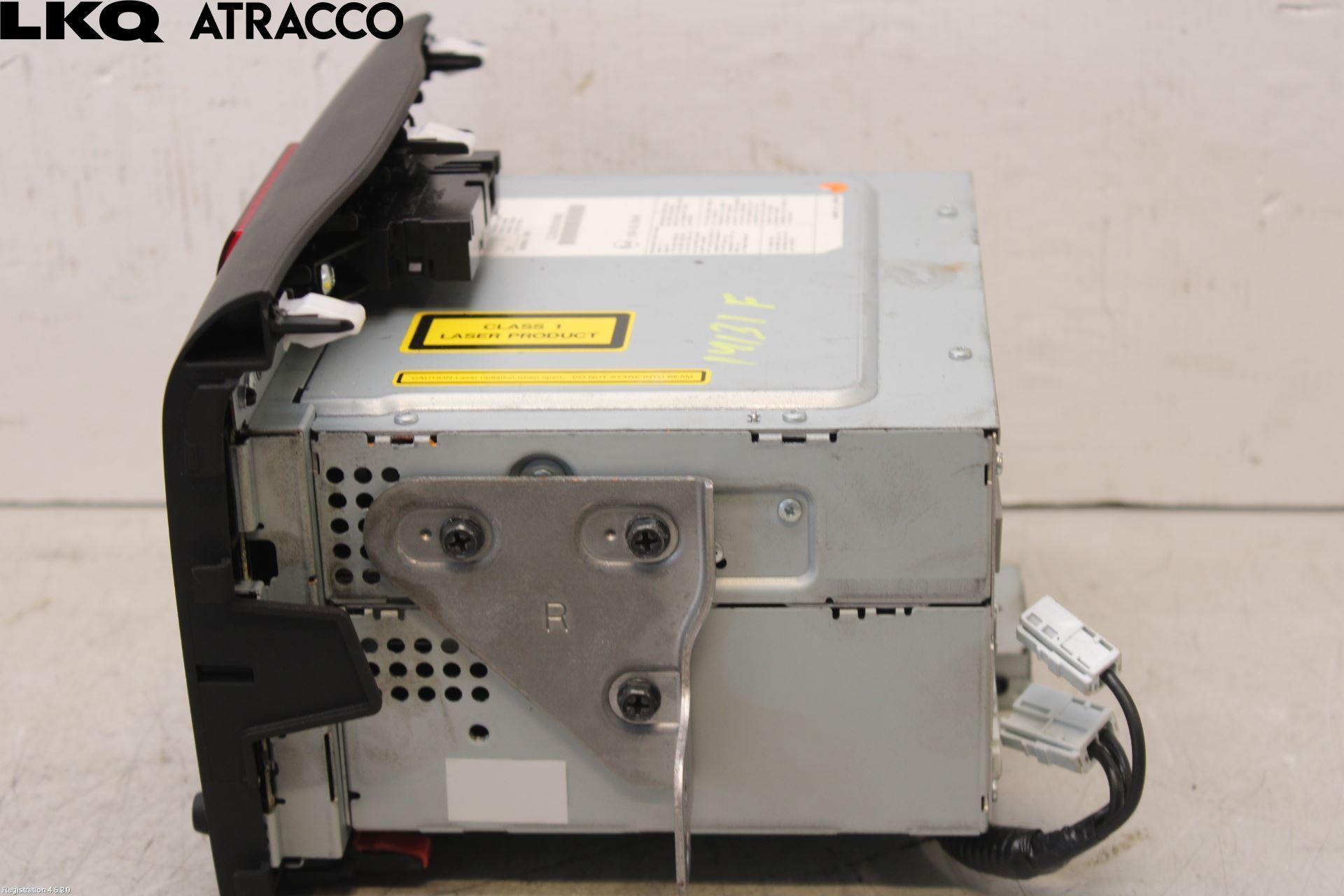 Honda CR-V 13-18 Stereo Radio Med Cd