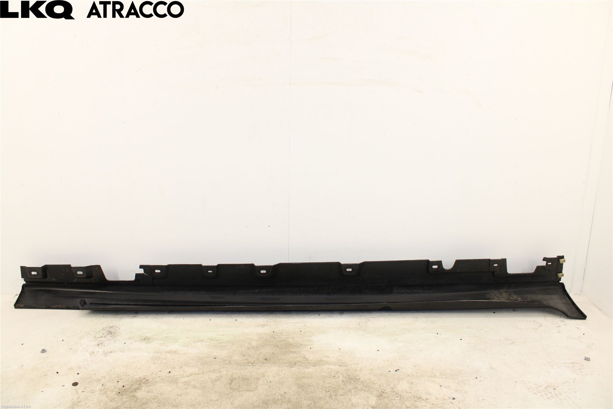 BMW 5 F10/F11/F18 09-17 Kanalskjørt Venstre