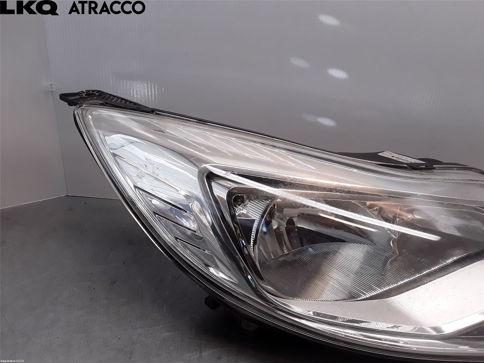 Ford FOCUS 11-14 Frontlykt Høyre