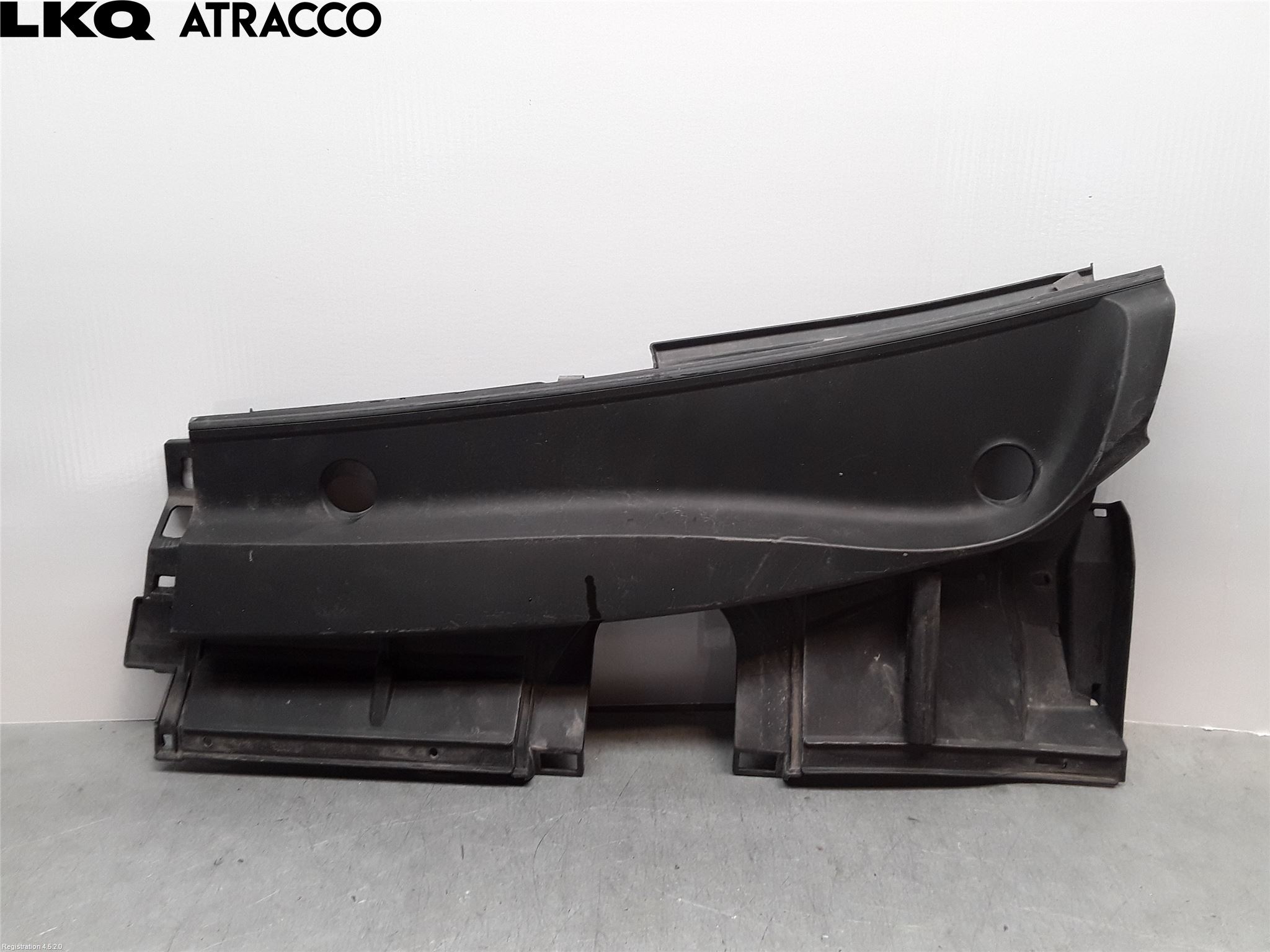 Toyota AVENSIS 09-15 Visker Deksel-Grill-Under Frr