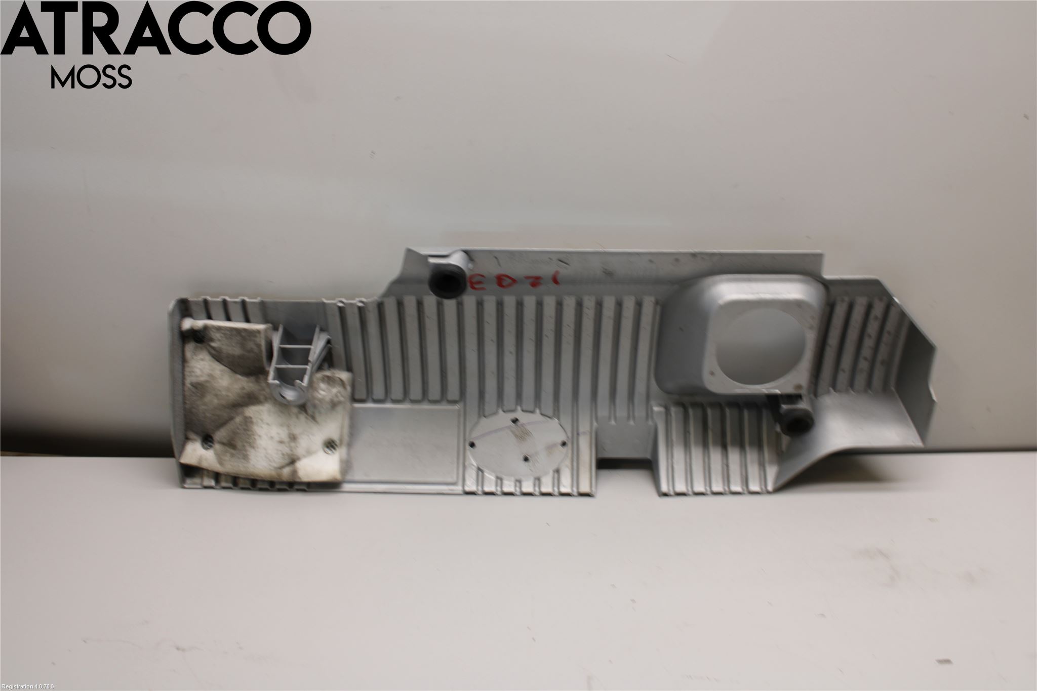 Toyota AURIS 13-19 Motor Deksel Over Motor