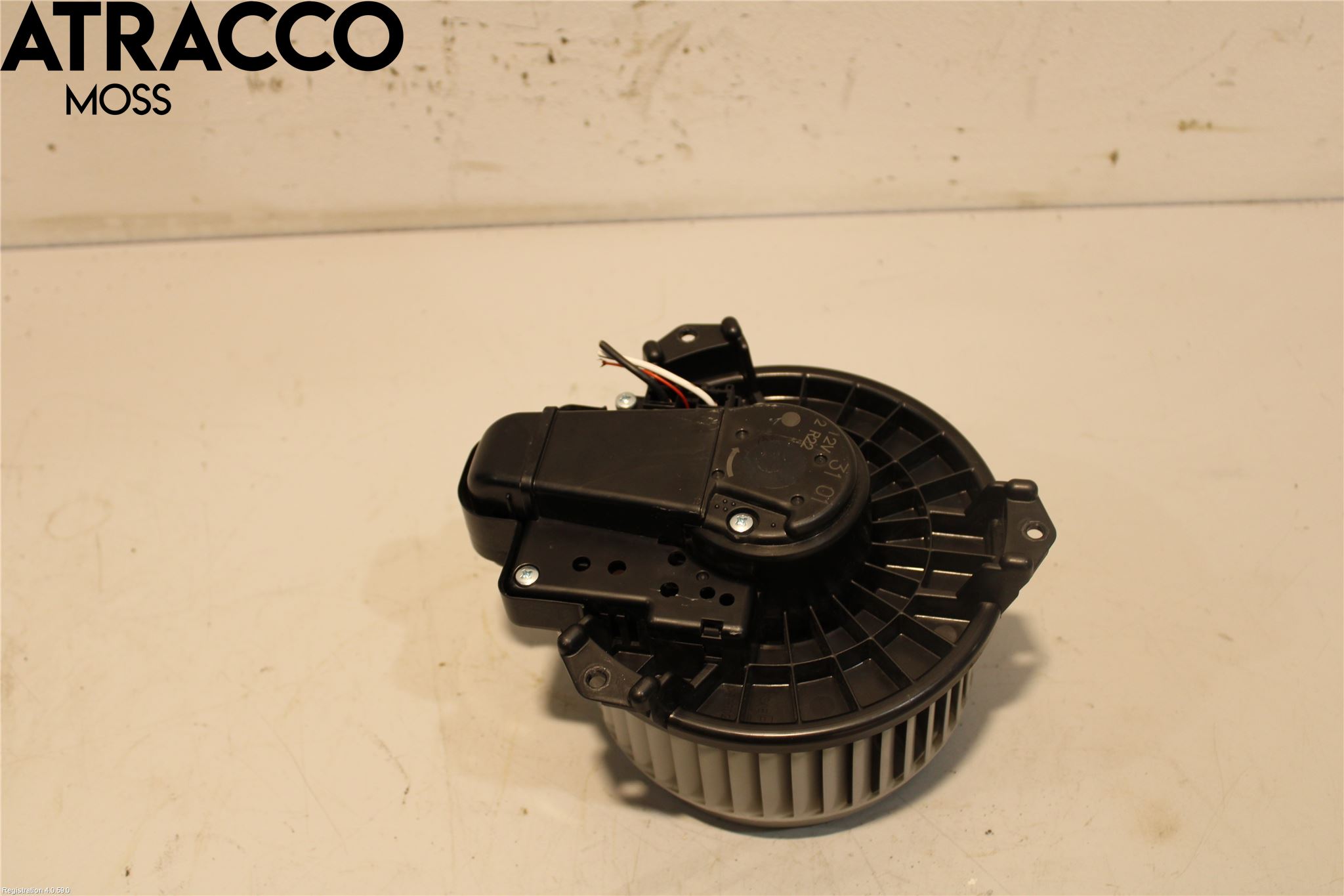 Toyota YARIS XP130 12-14 Varme Ac Varmeapparatvifte