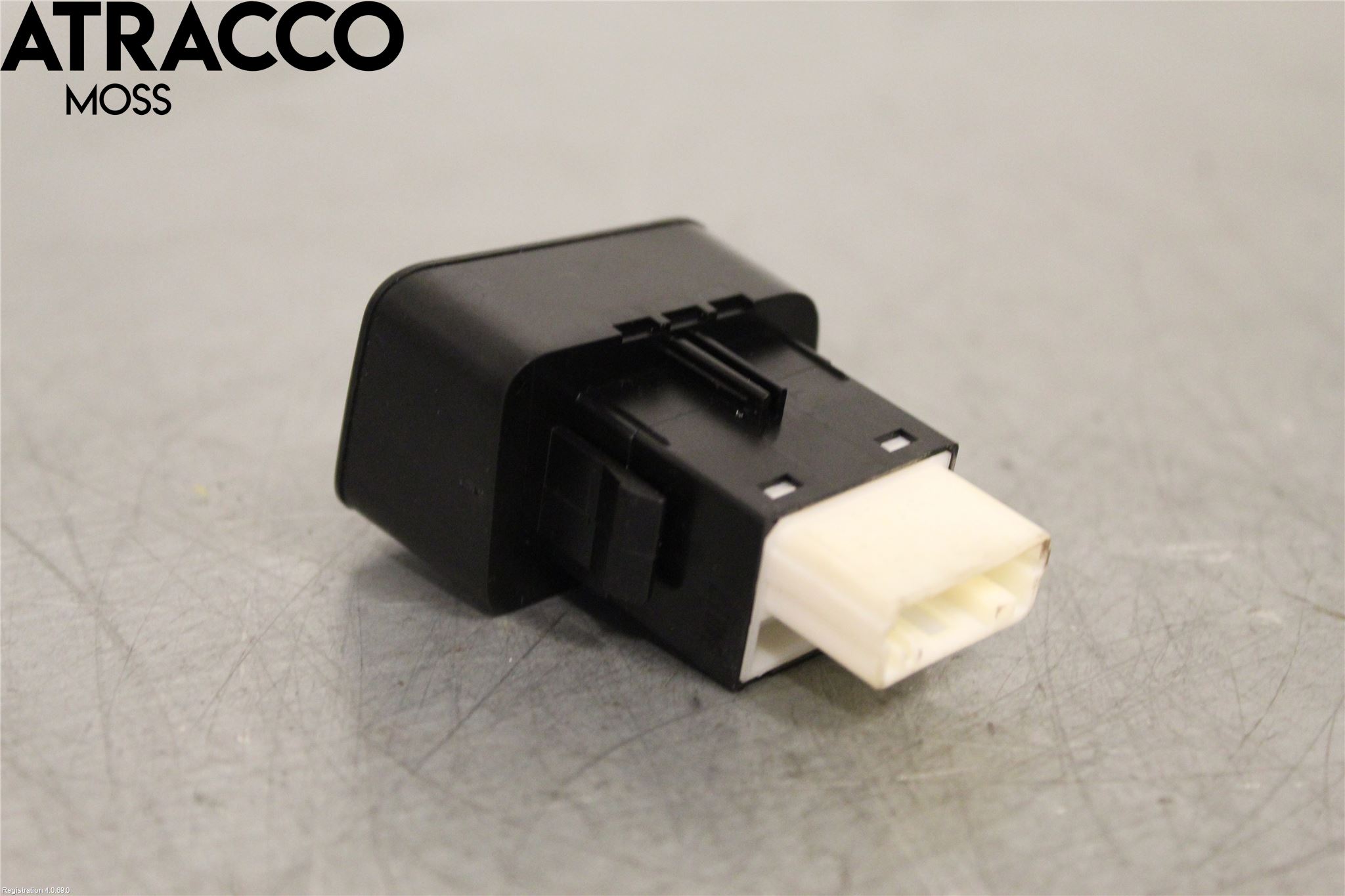 Toyota AURIS 13-19 Bryter Parkeringsbrems