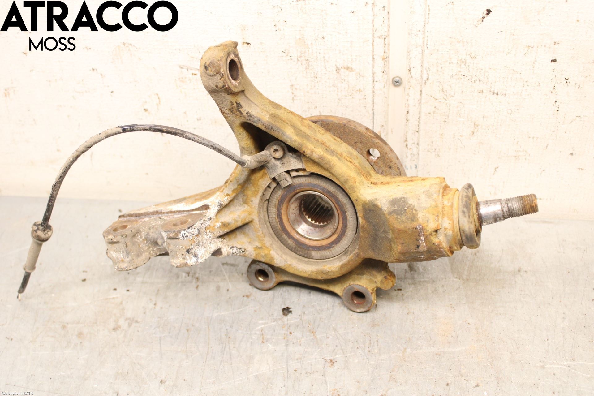 Peugeot PARTNER 08-15 Spindel Hf