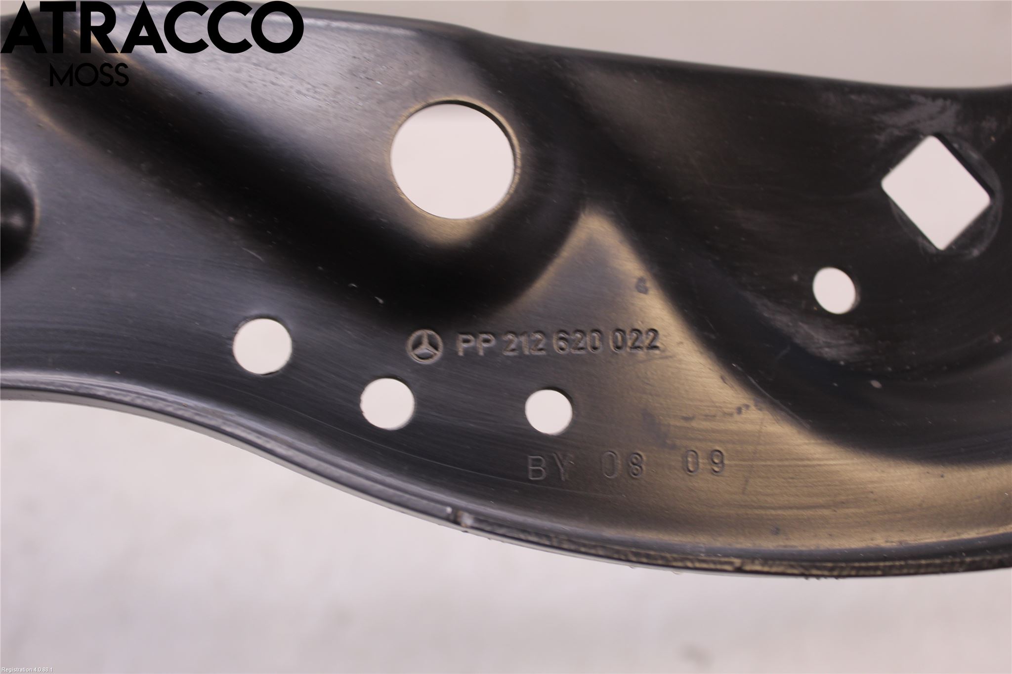 Mercedes-Benz MB E-KLASS (W212) 09-16 Frontlykt Ramme H Lyktering