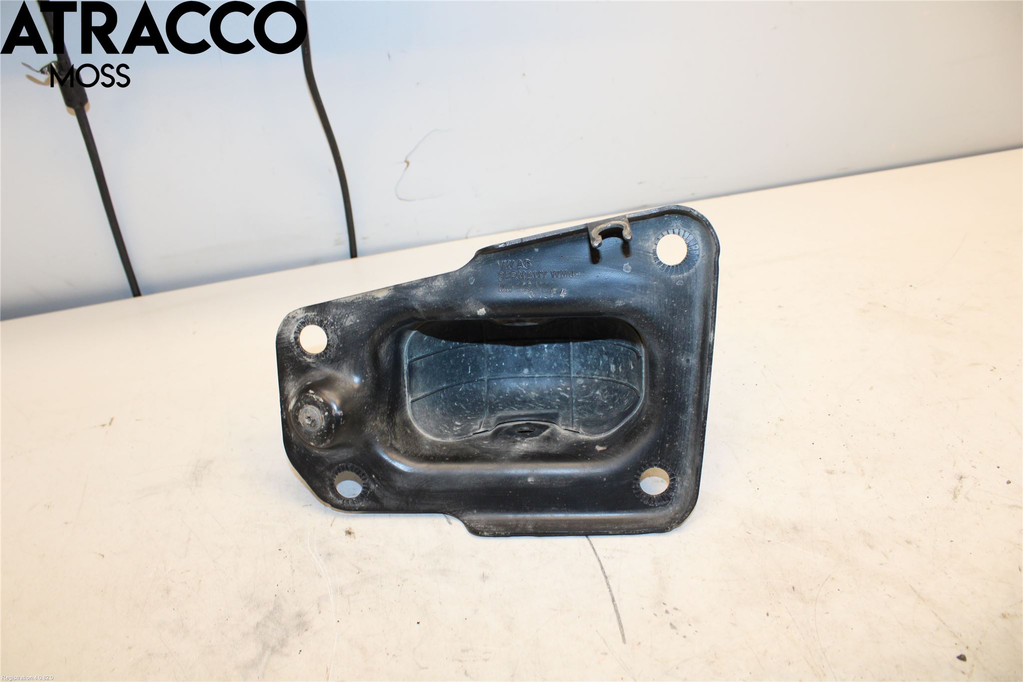 Volkswagen VW PASSAT 15-19 Bærearm Bak Høyre