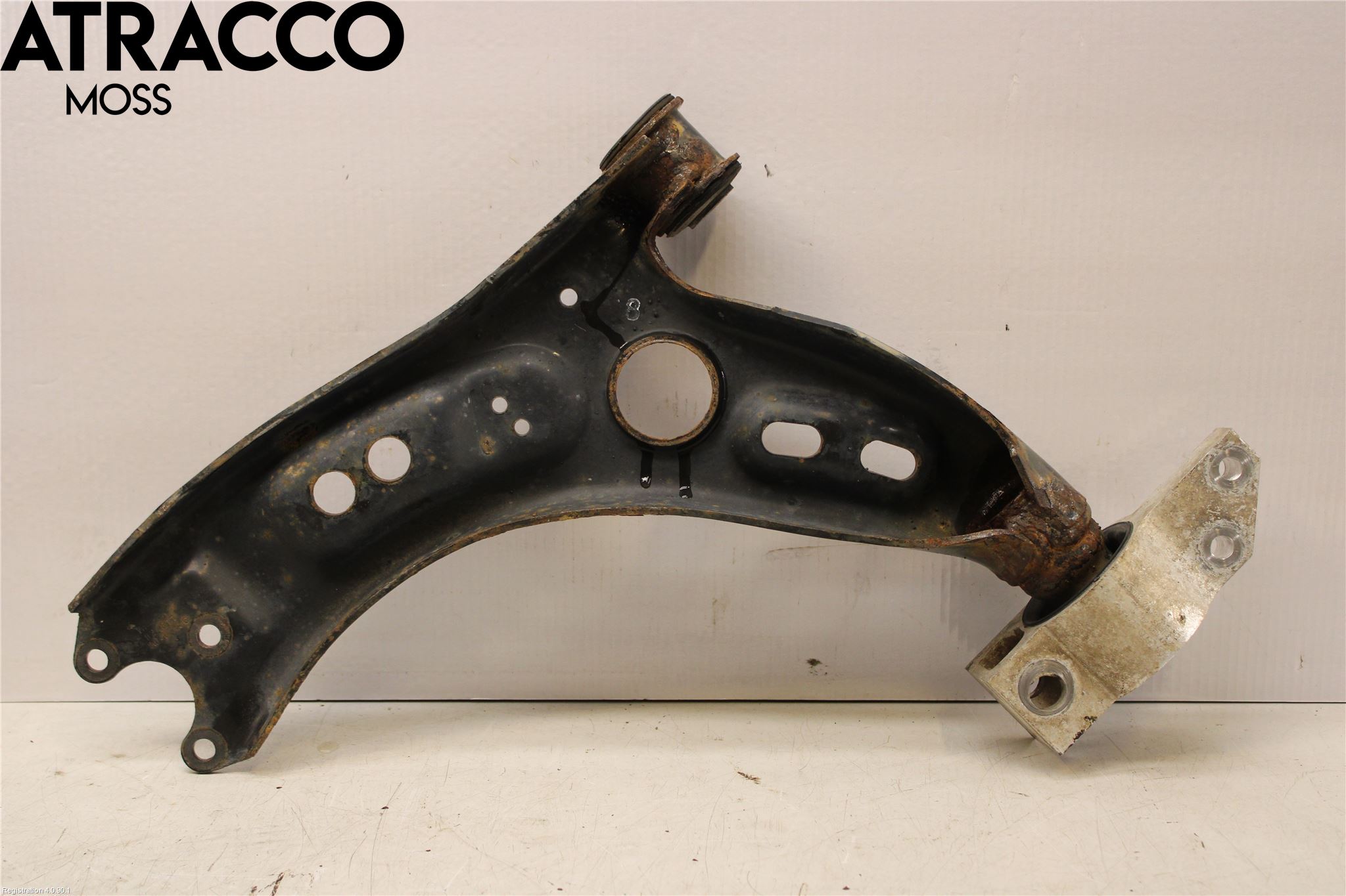 Volkswagen VW TOURAN 10-15 Bærearm Foran Venstre Nedre