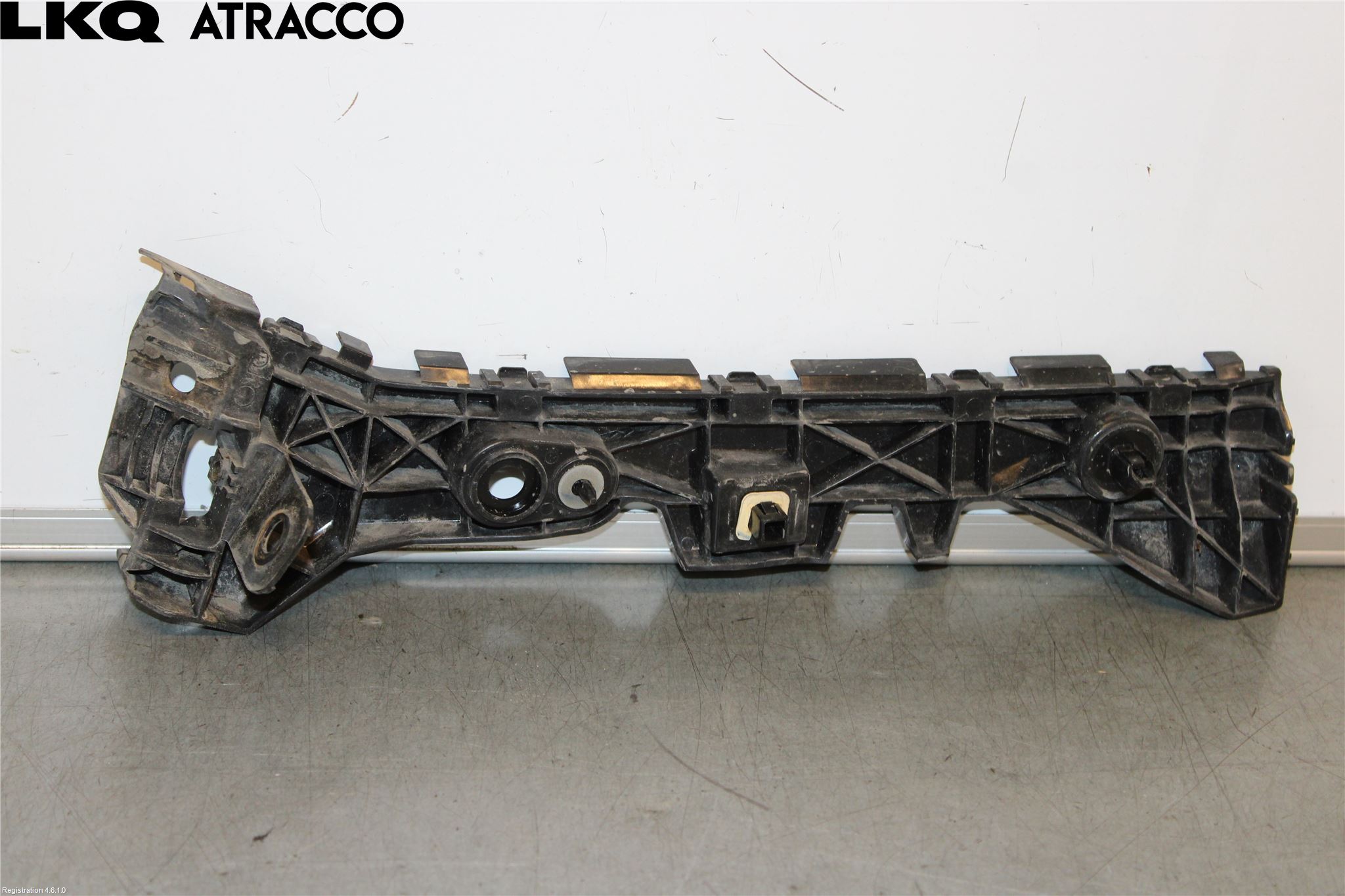 Mazda 3 III 14-19 Støtfanger Bak Feste