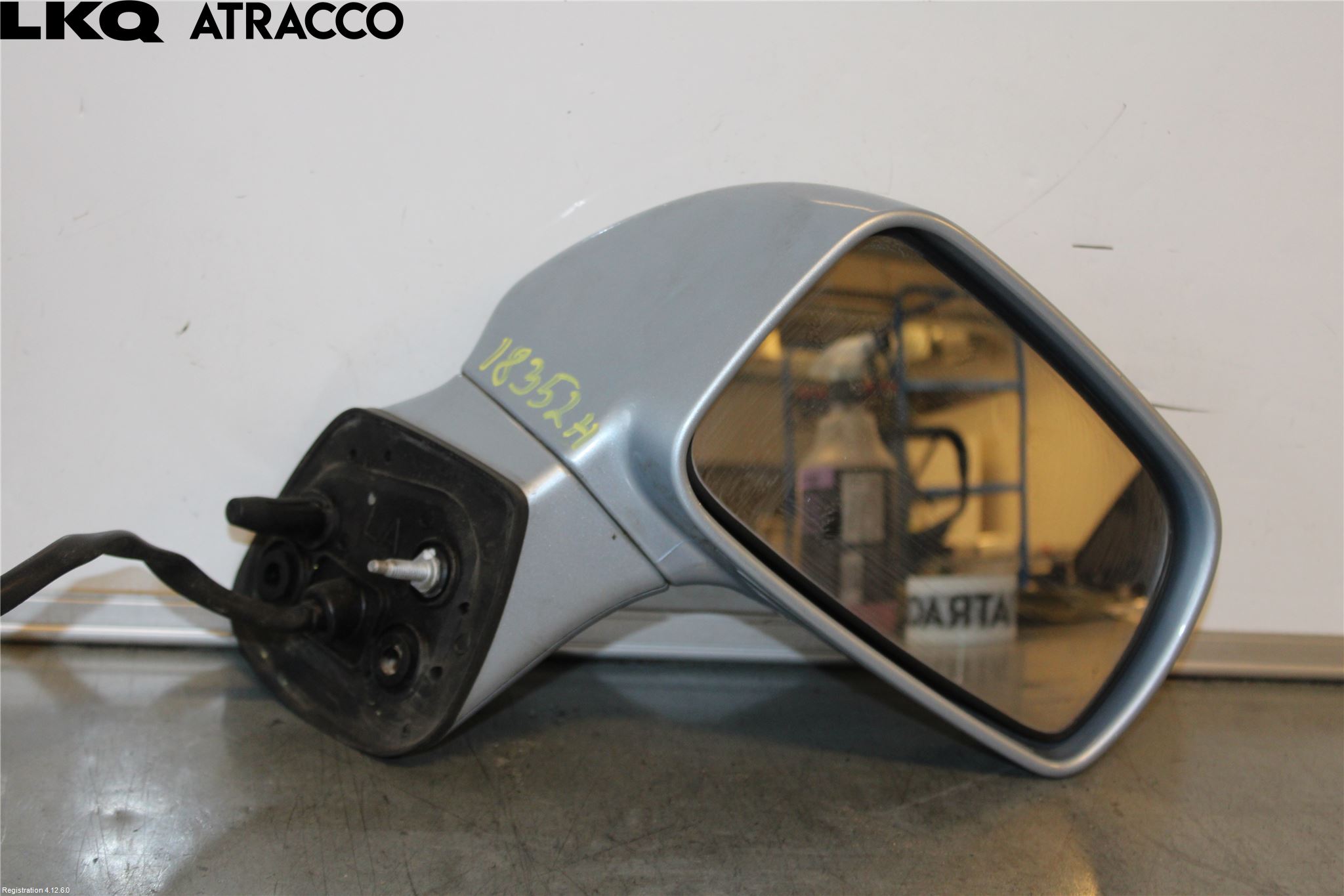 Toyota COROLLA VERSO 04-07 Speil H M-El Justering