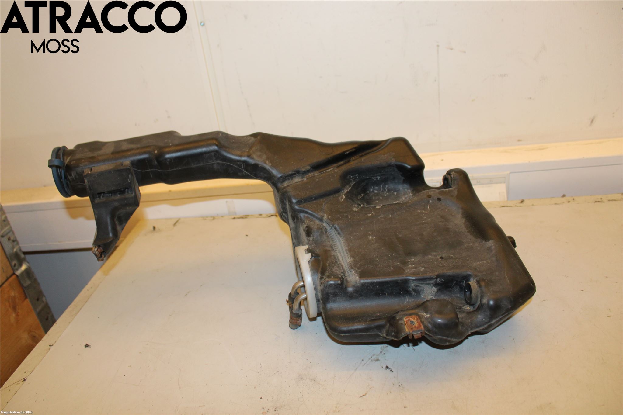 Mercedes-Benz MB E-KLASS (W212) 09-16 Spylerbeholder Frontrute-Lykte