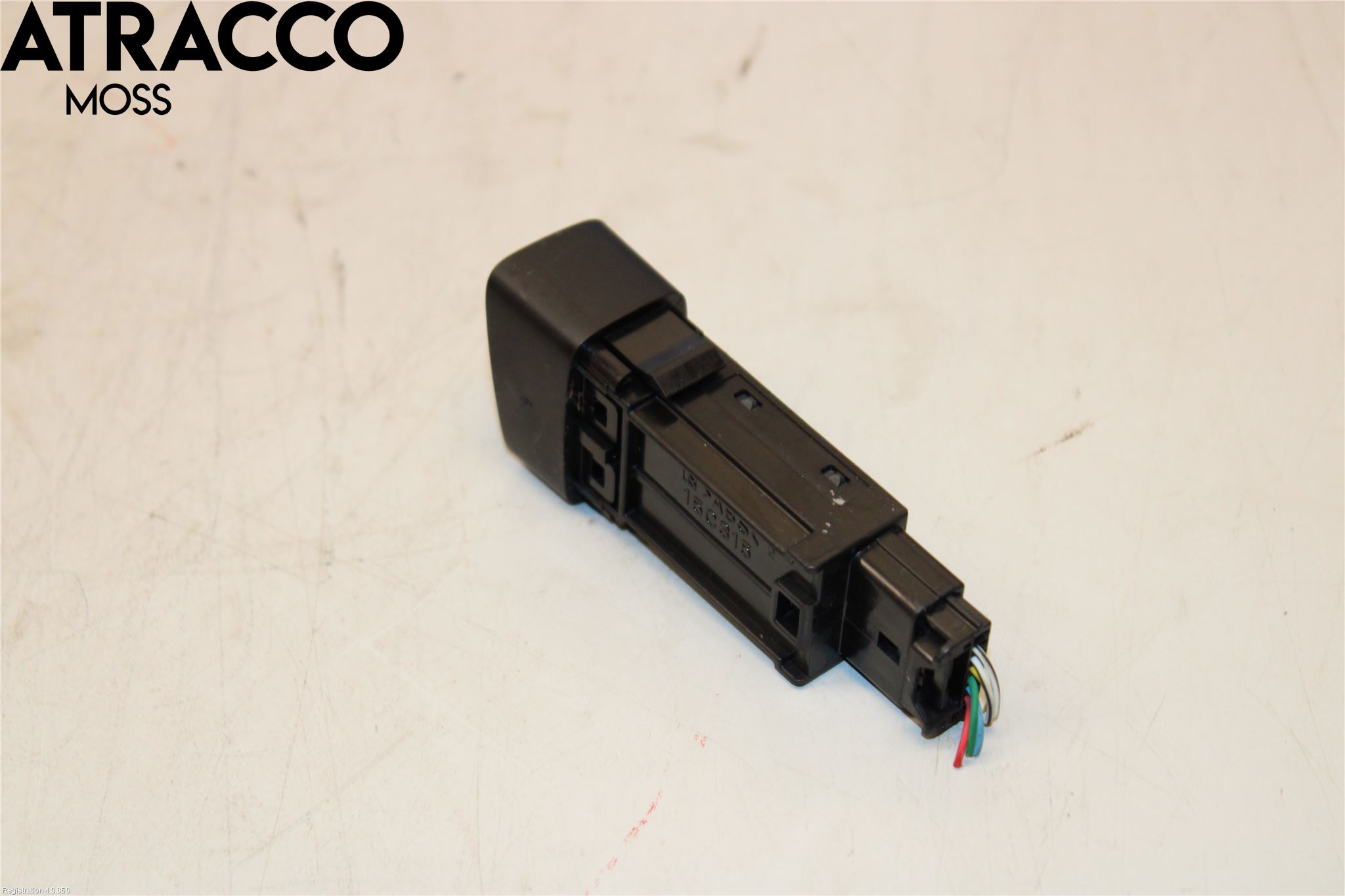 Toyota AURIS 10-12 Bryter Parkeringsbrems