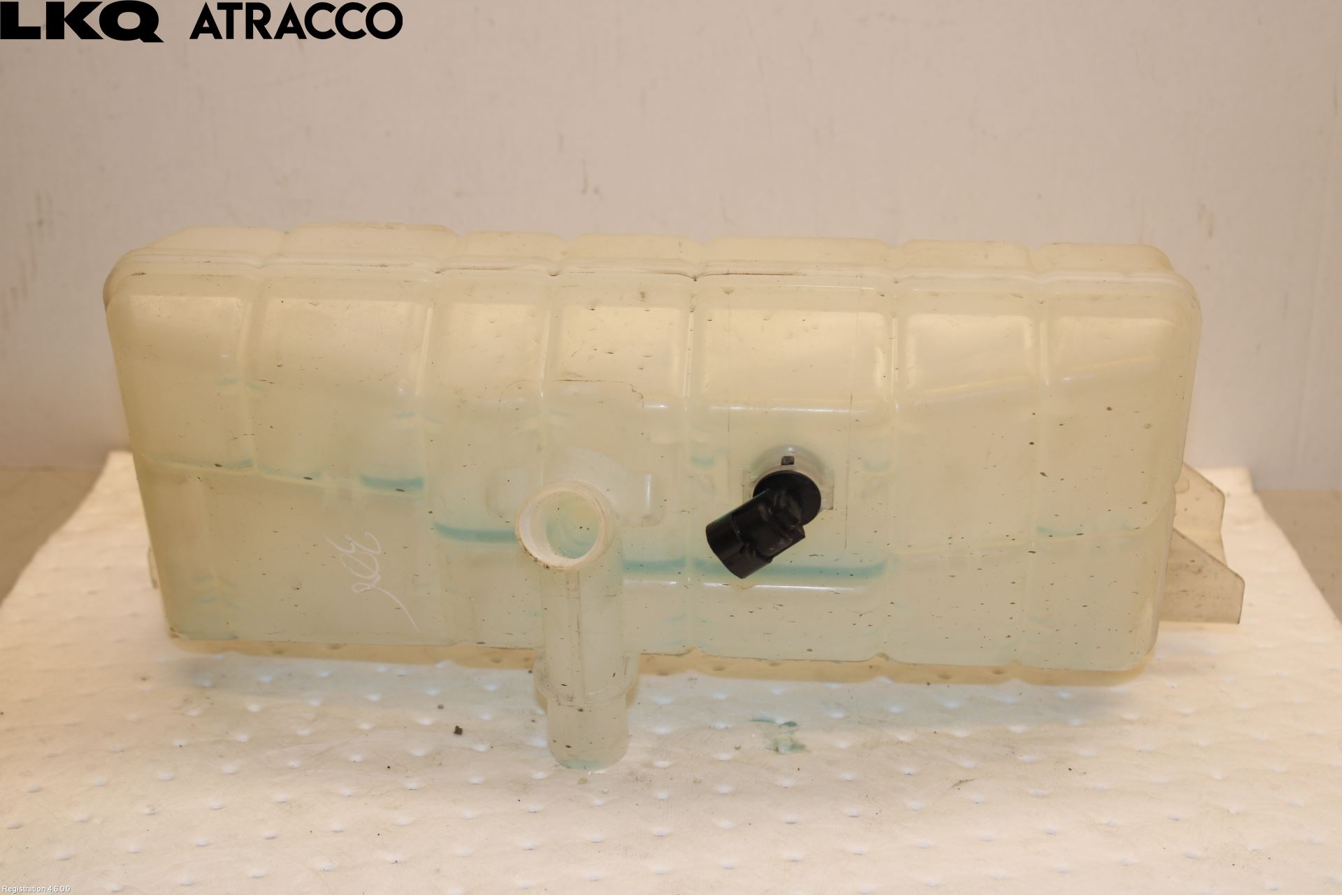 Tesla MODEL S 13- Ekspansjonstank