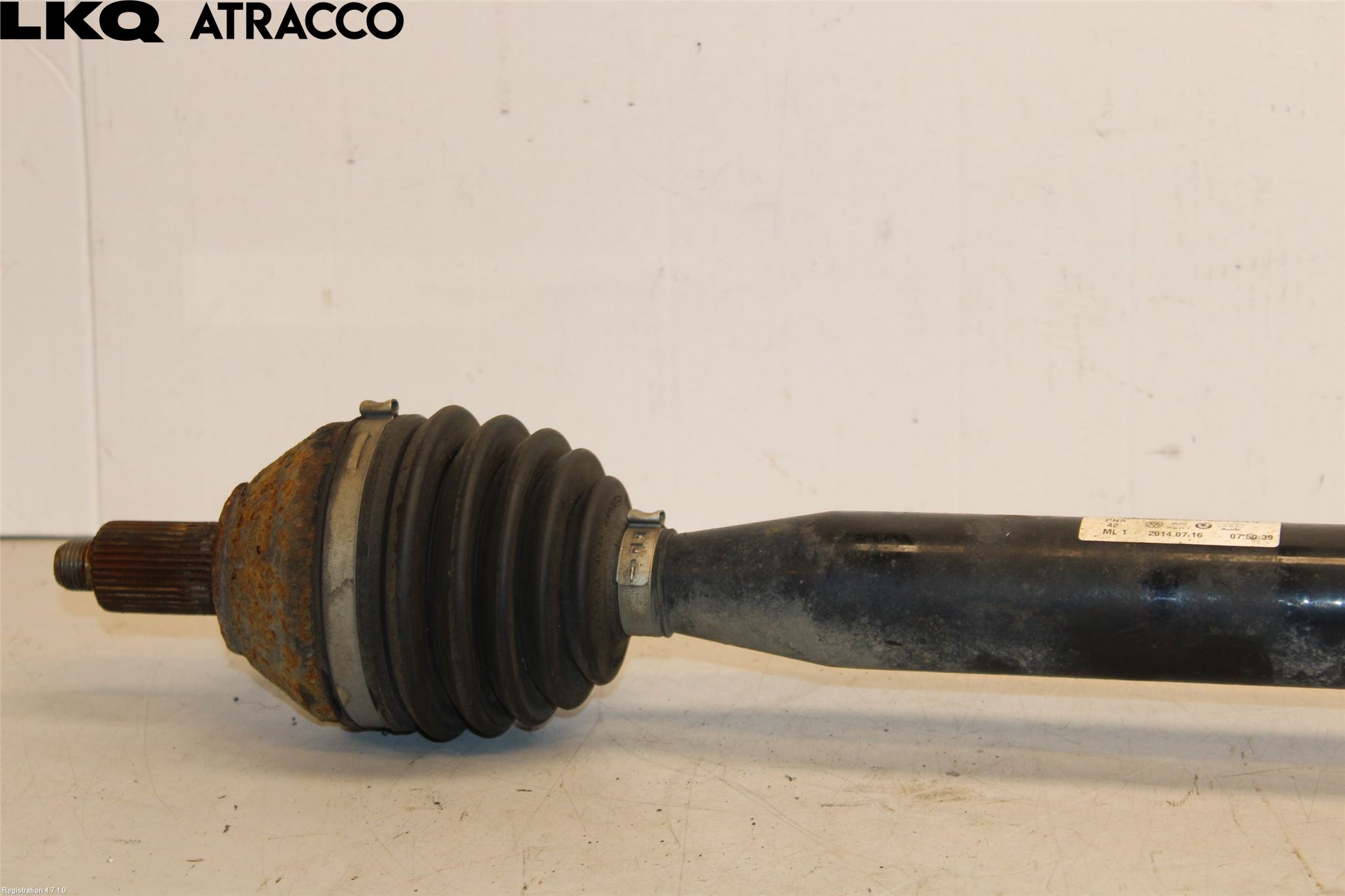 Volkswagen VW POLO 10-17 Drivaksel Foran Kompl Høyre