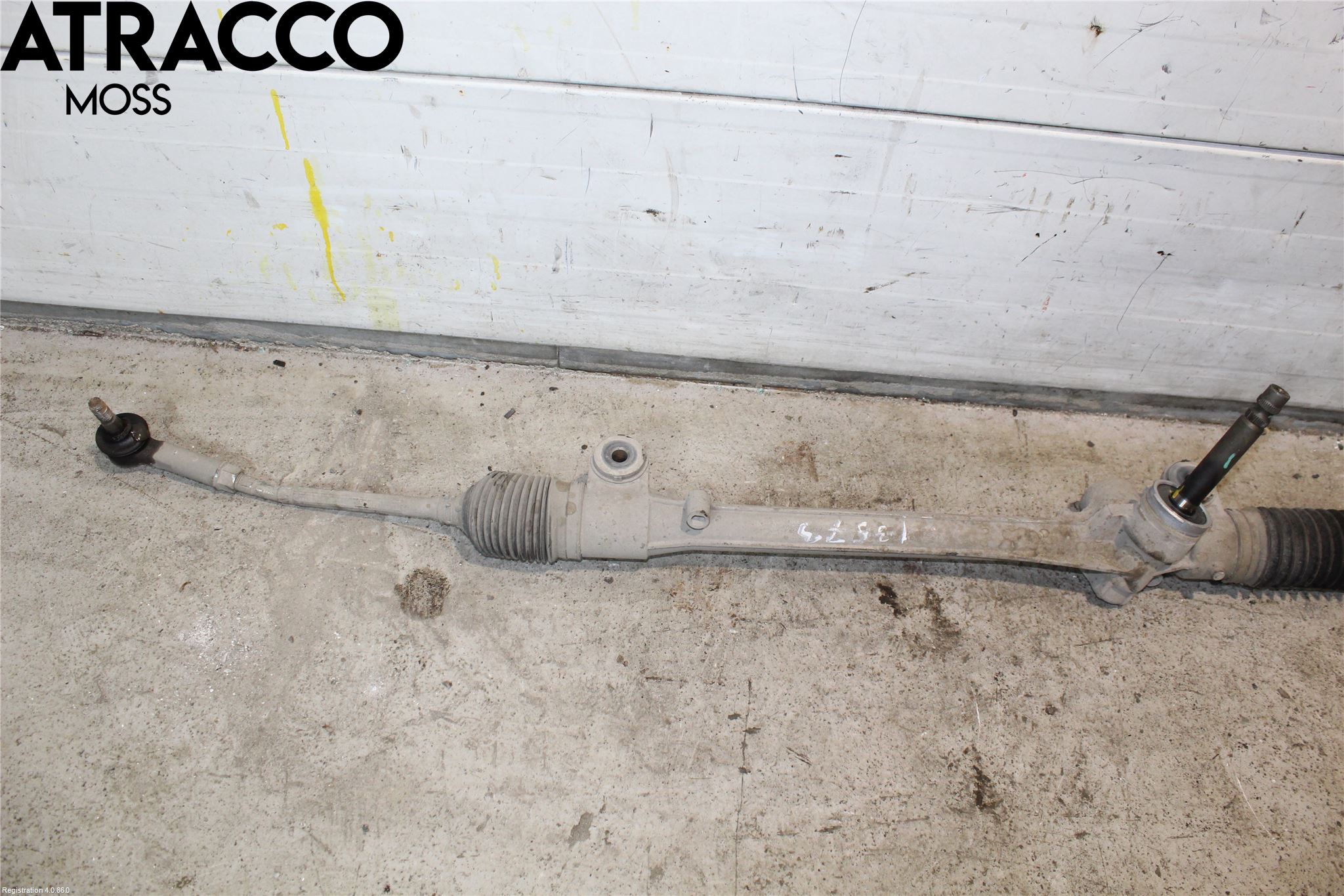 Toyota YARIS XP130 12-14 Snekke - Tannstang