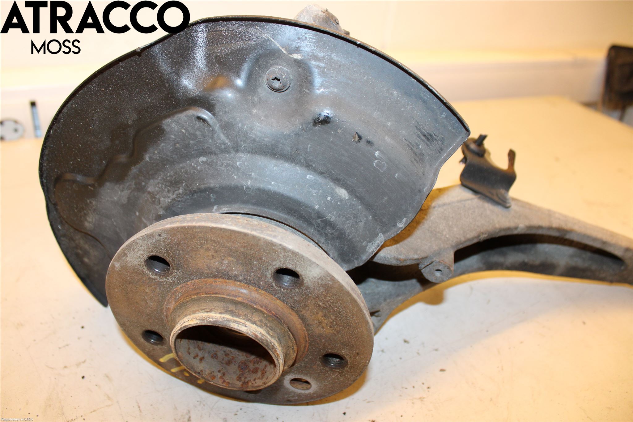 Volkswagen VW AMAROK 2H 10-22 Spindel Hf