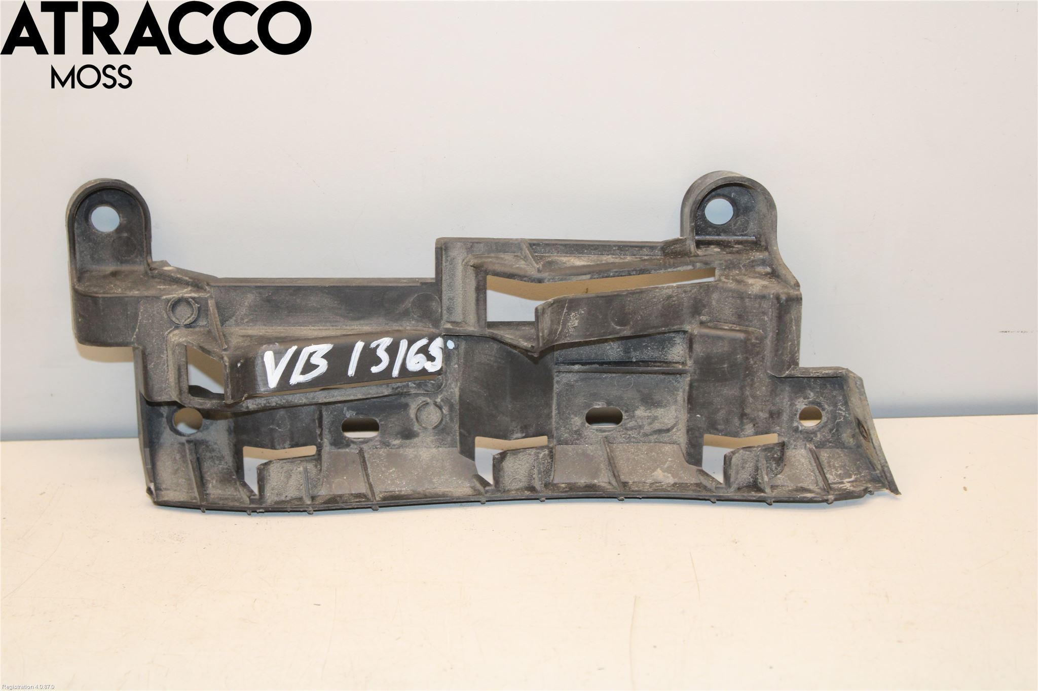 Volkswagen VW CADDY 11-15 Støtfanger Bak Feste