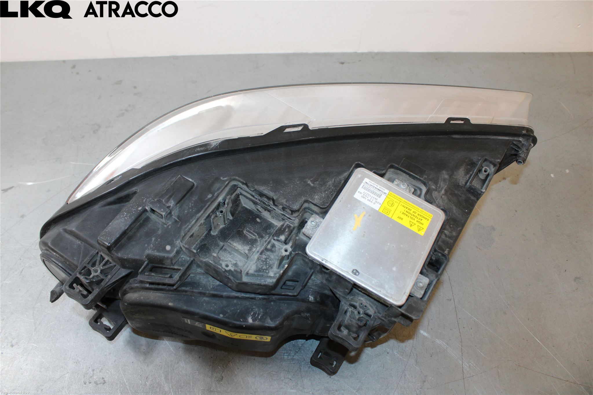 Volvo V70 08-13 Frontlykt Høyre