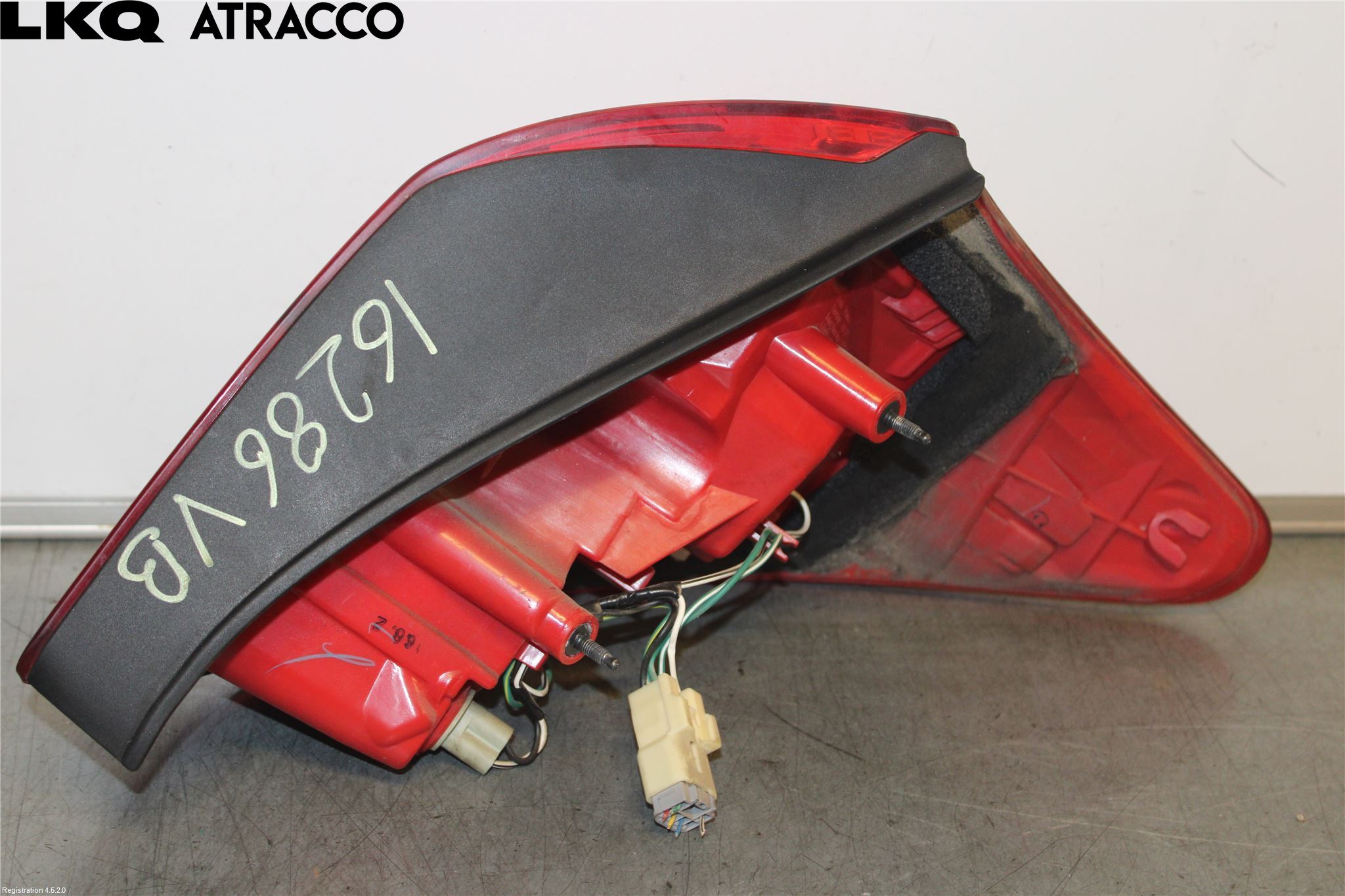 Toyota RAV 4 06-12 Baklykt Venstre