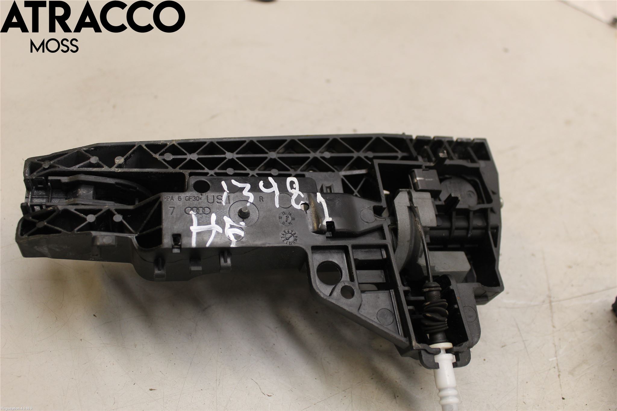 Audi Q3 8U 12-18 Dørlås - Låsekasse