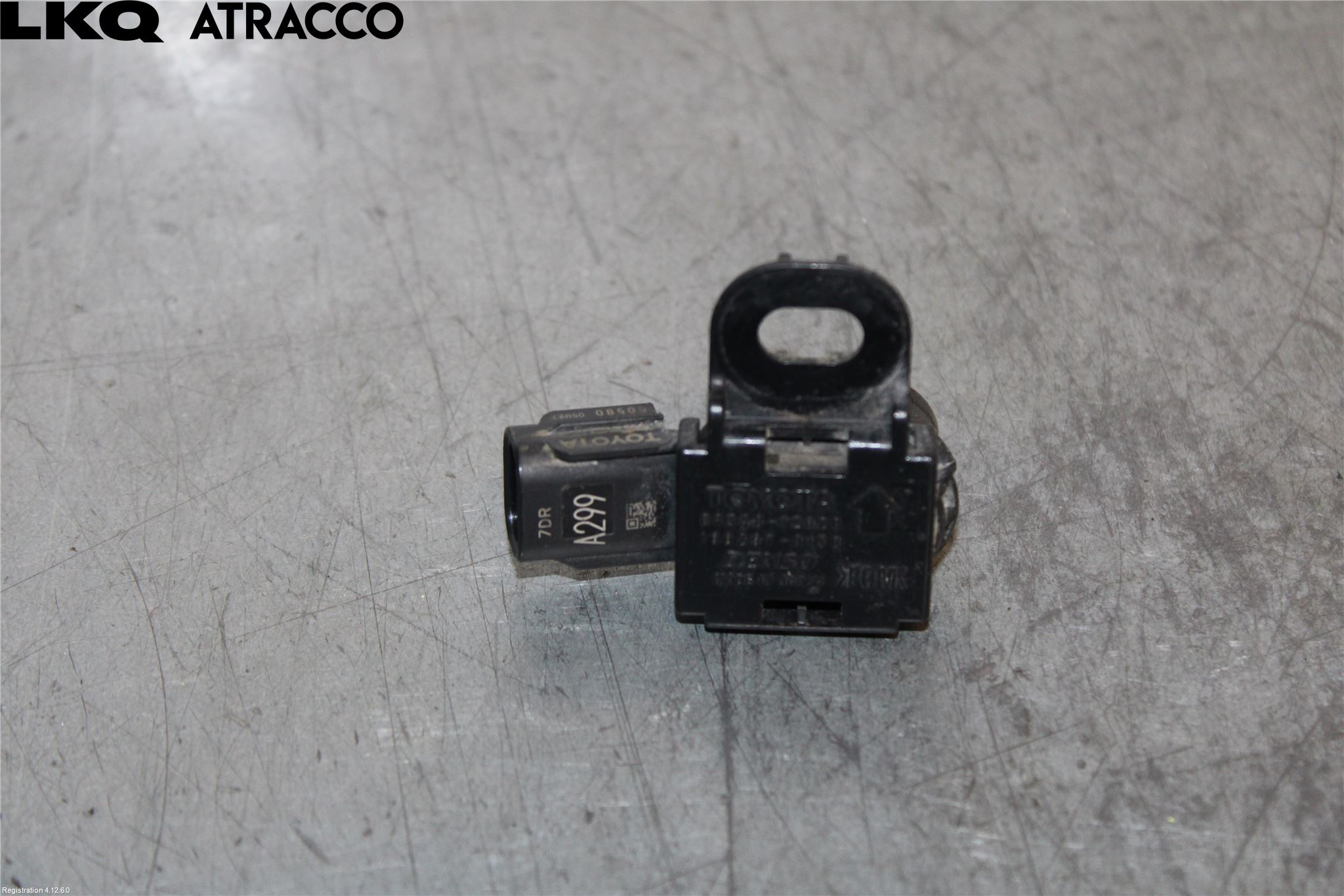 Toyota RAV4 13-18 Sensor Ryggesensor