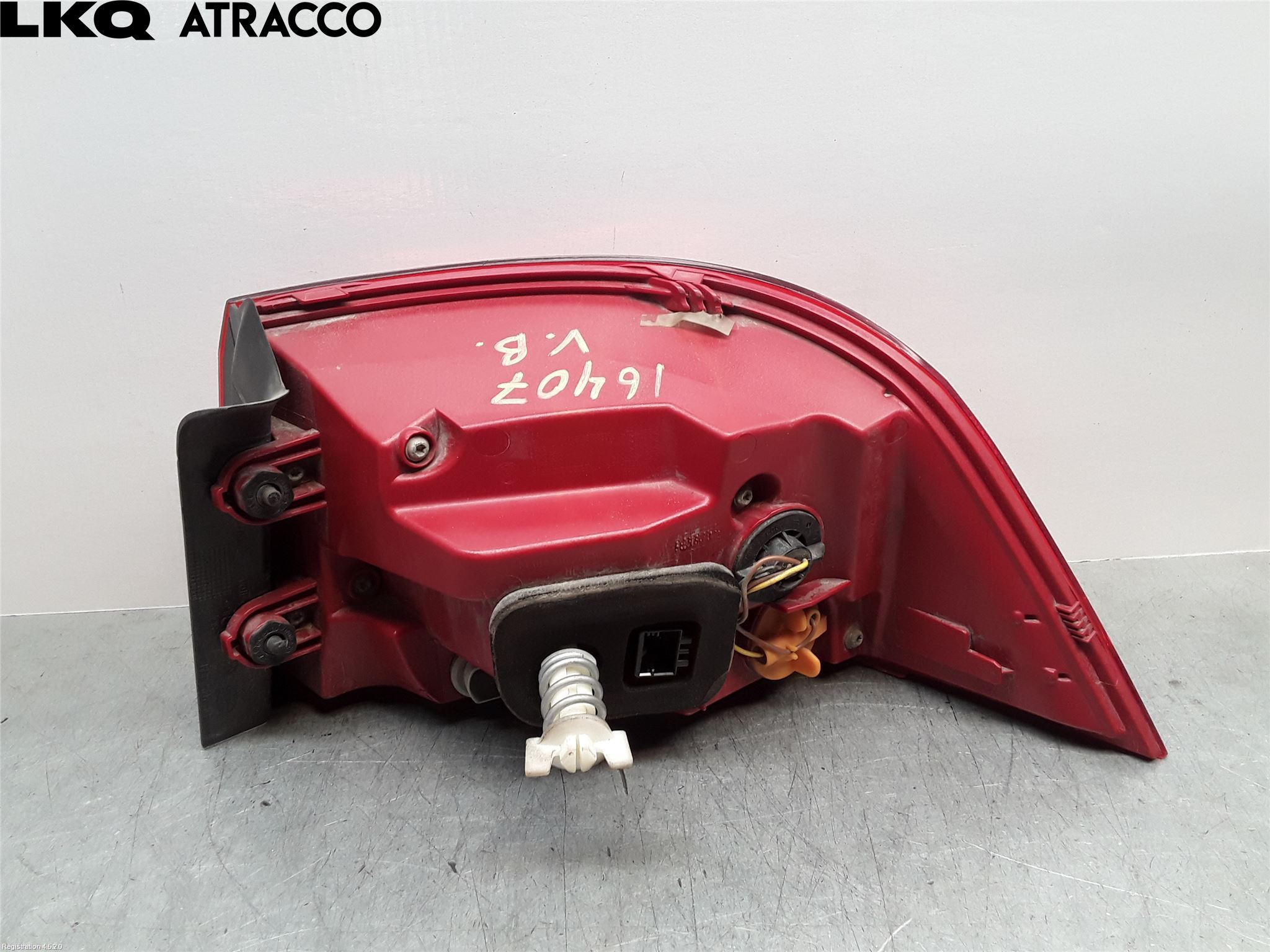 Volkswagen VW PASSAT 11-14 Baklykt Venstre