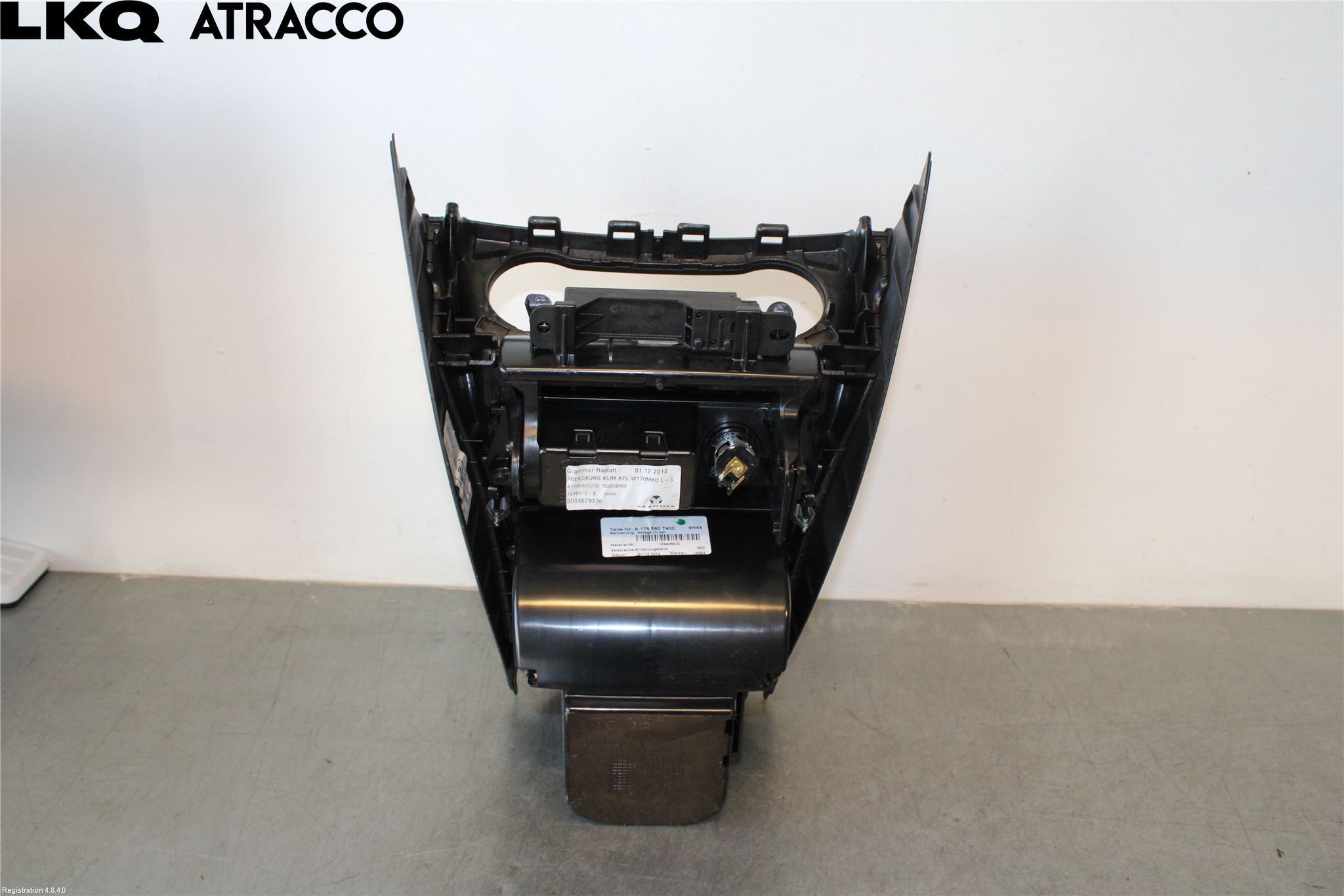 Mercedes-Benz MB A-KLASS (W176) 13-18 Instrumentkonsoll Midt