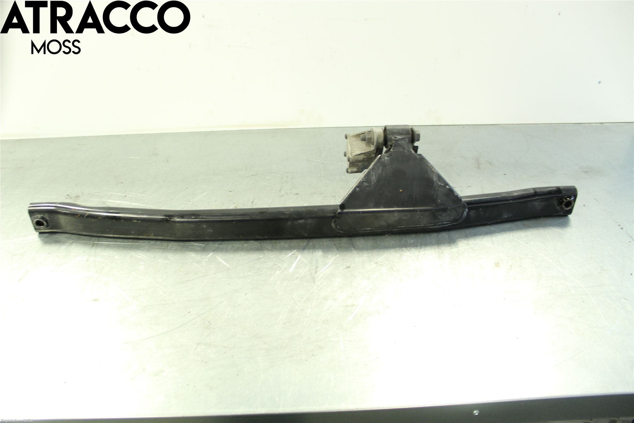 Volvo XC70 05-07 Foraksling Momentstag