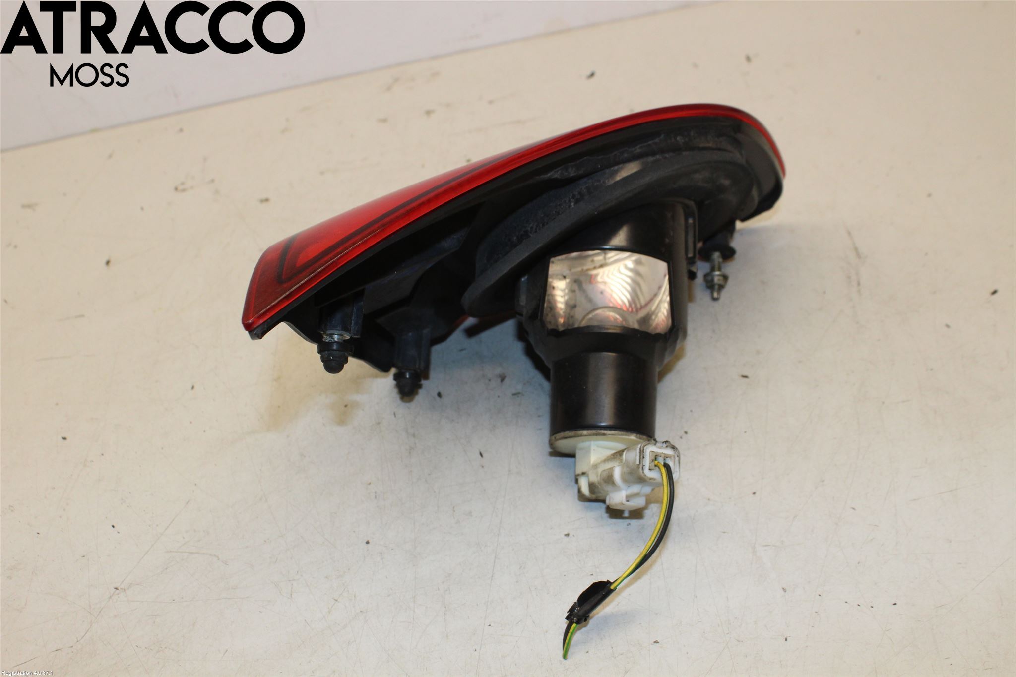 Nissan QASHQAI   07-10 Baklykt Høyre  På Luke(Indre)