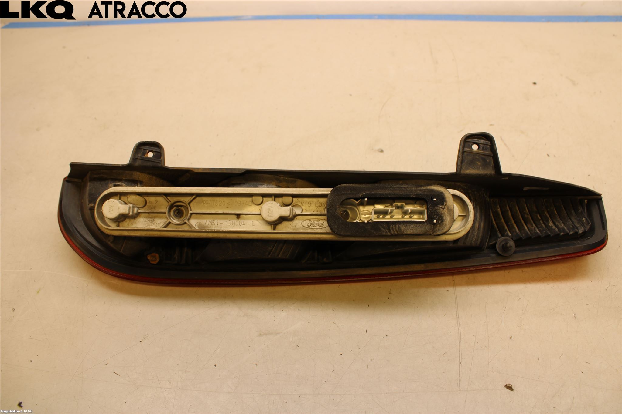 Ford FOCUS     04-07 Baklykt Venstre