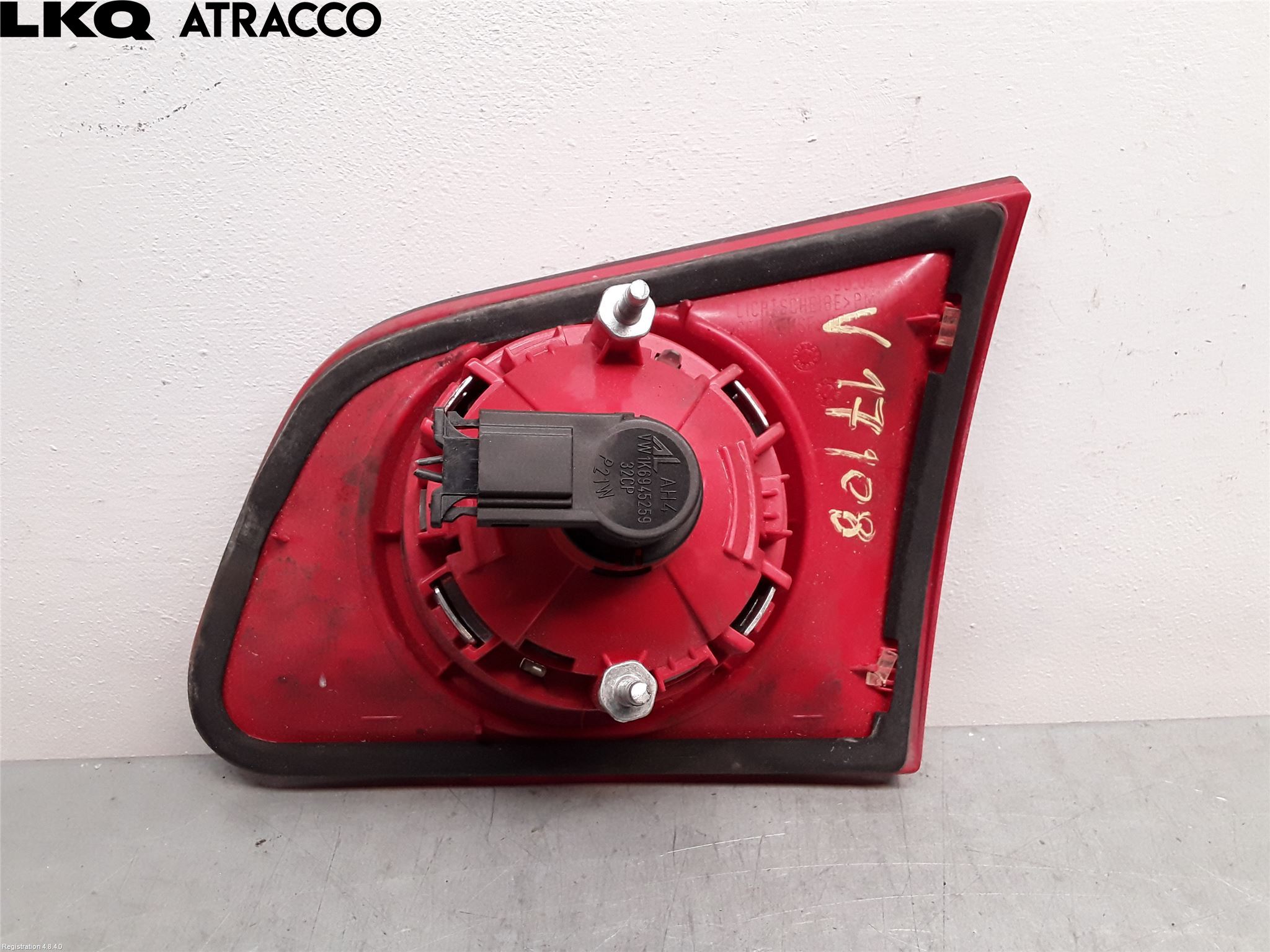 Volkswagen VW PASSAT 05-11 Baklykt Venstre  På Luke(Indre